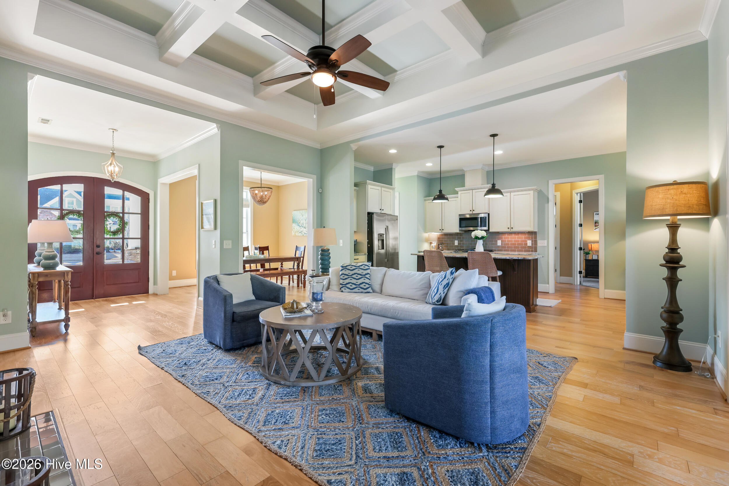 100554068 | Photo 11