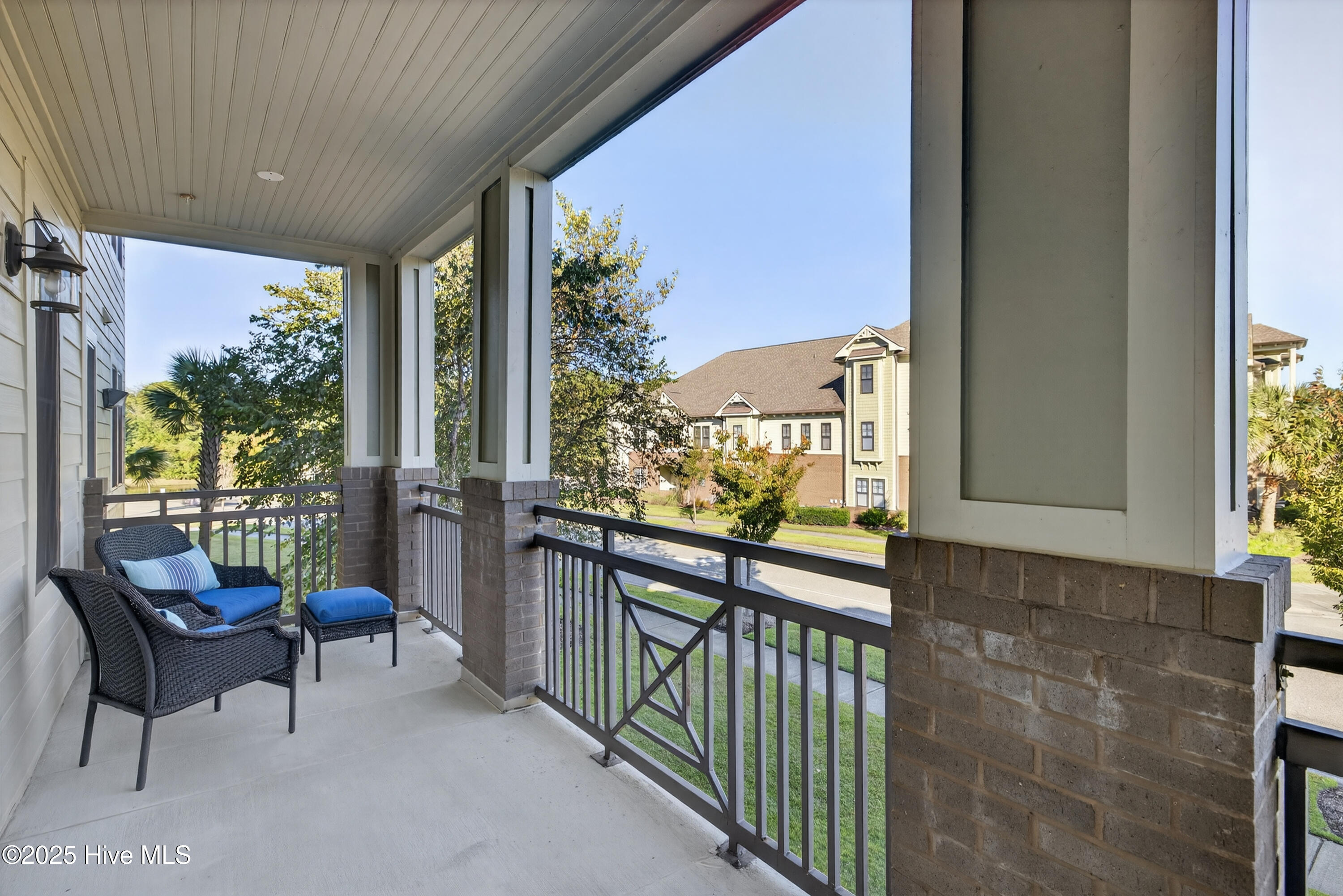 100536723 | Photo 29