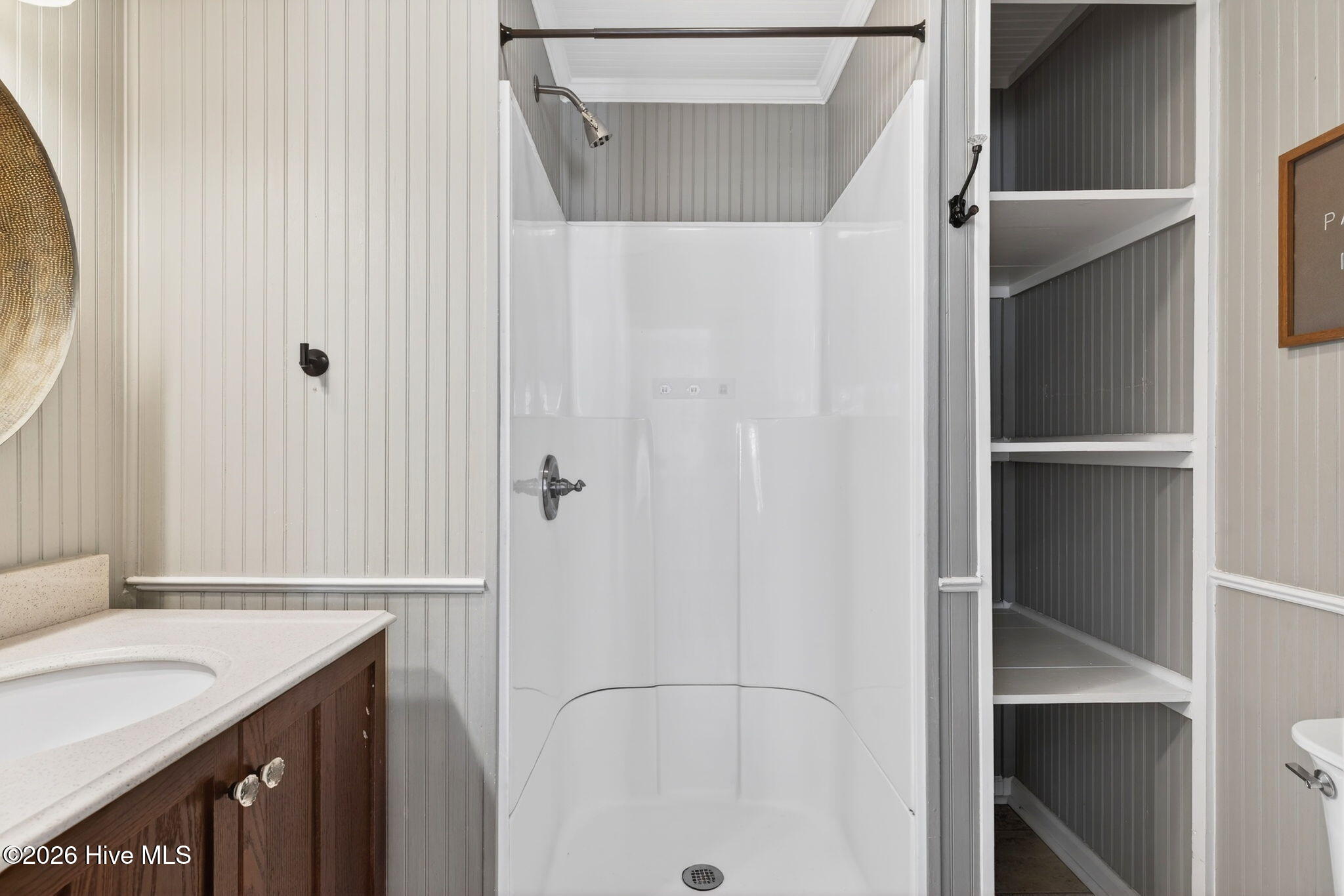 100558194 | Photo 24