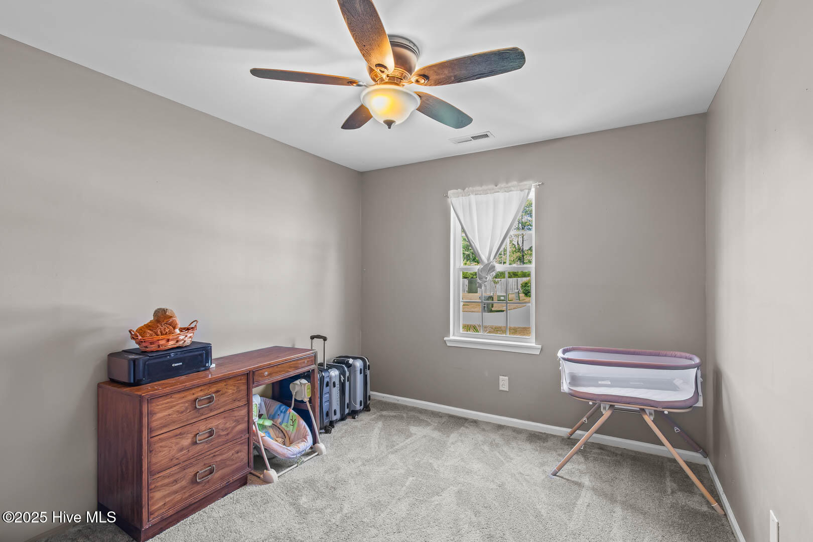 100515943 | Photo 21