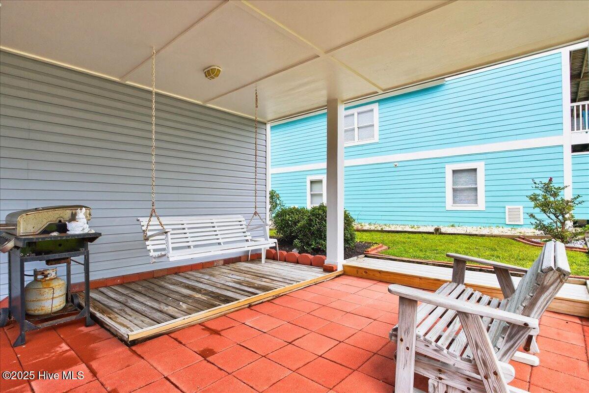 100531606 | Photo 43