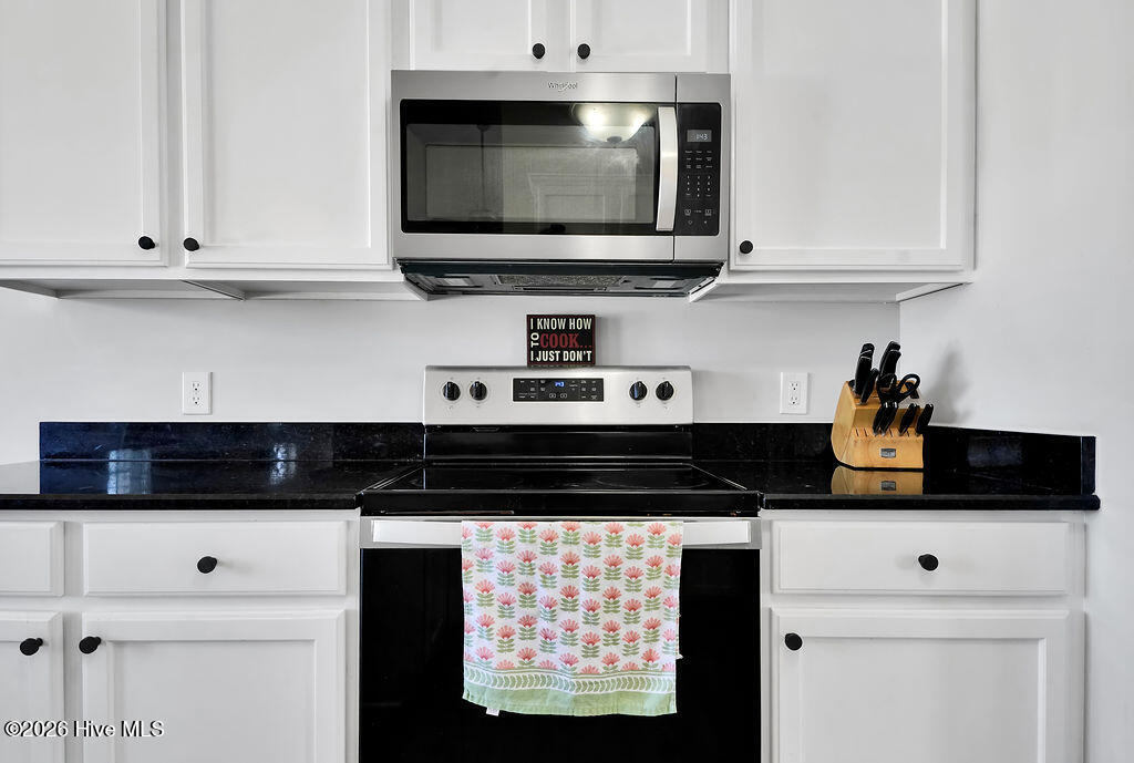 100550972 | Photo 17