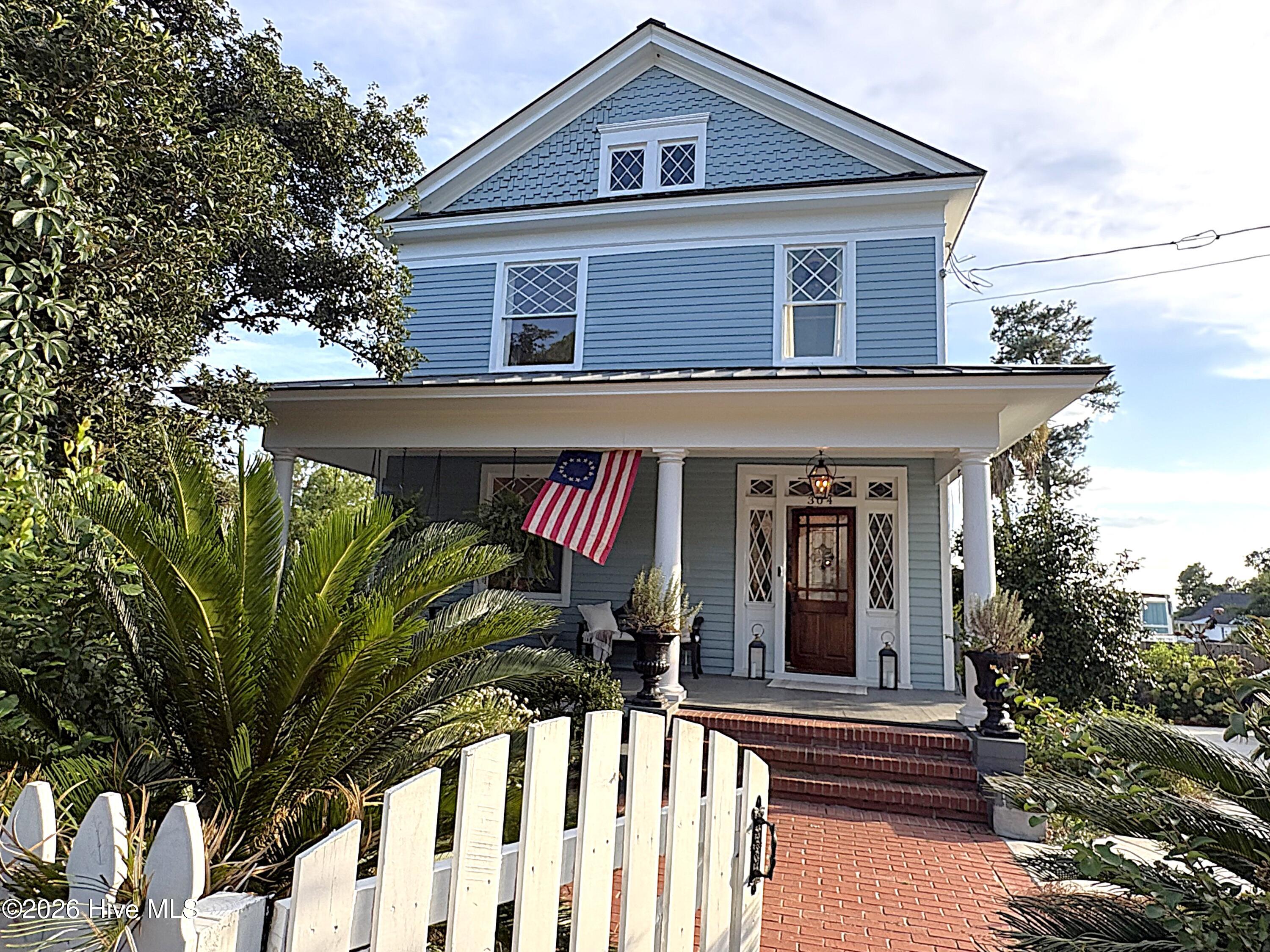 Single family home for sale at 304 W Forest Ave, North Augusta, SC 29841 | MLS# 100604423