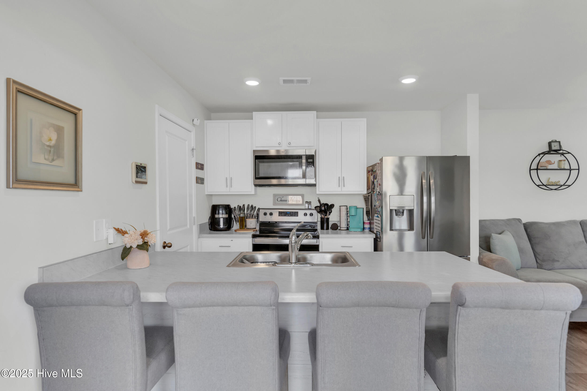 100525764 | Photo 11