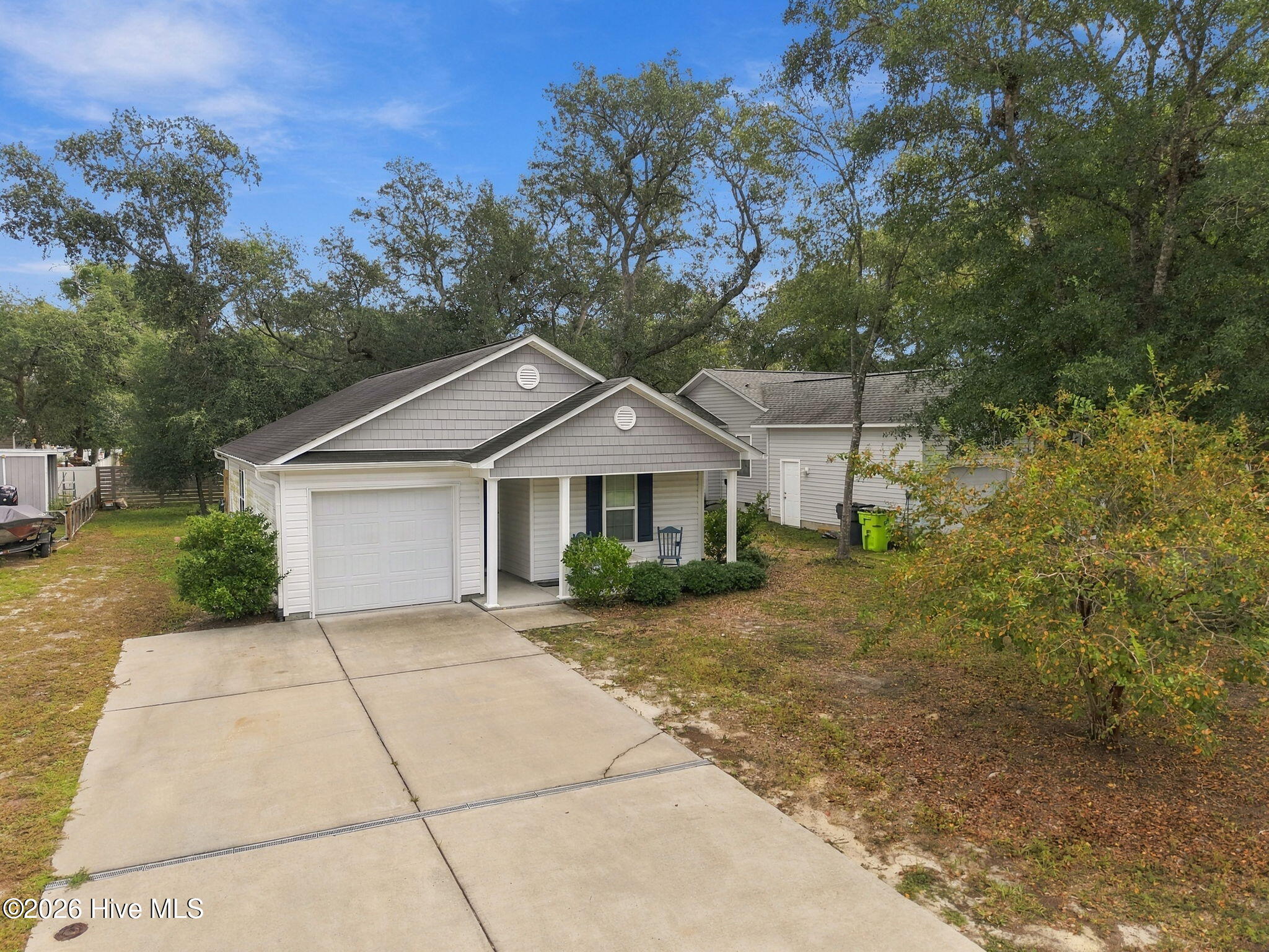 Photo 3 of Single family home for sale at 126 Nw 8th Street, Oak Island, NC 28465 | MLS# 100604490 | Listing updated on 2026-10-07