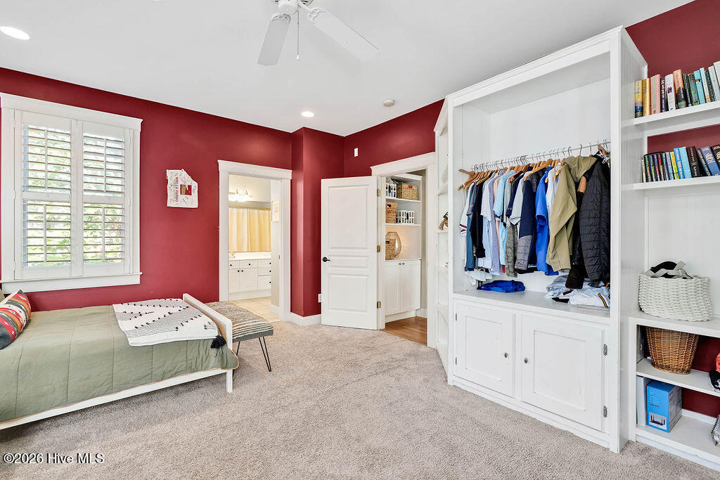 100559754 | Photo 24