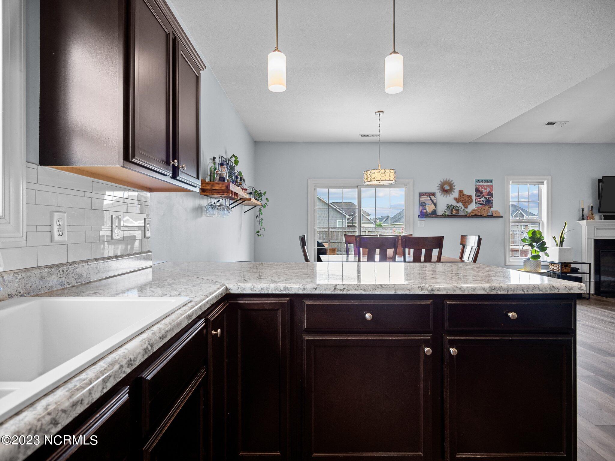 100552658 | Photo 20