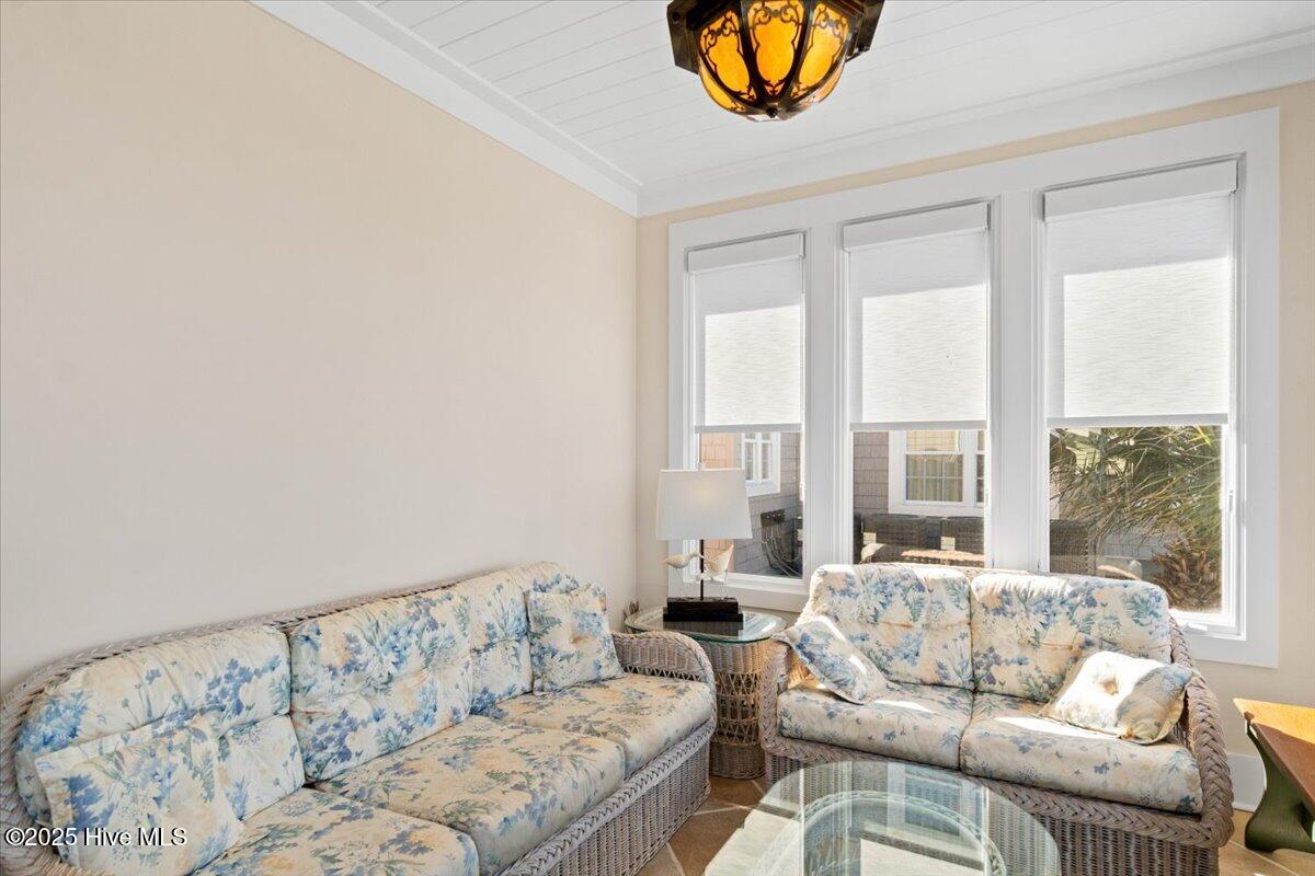 100491372 | Photo 31