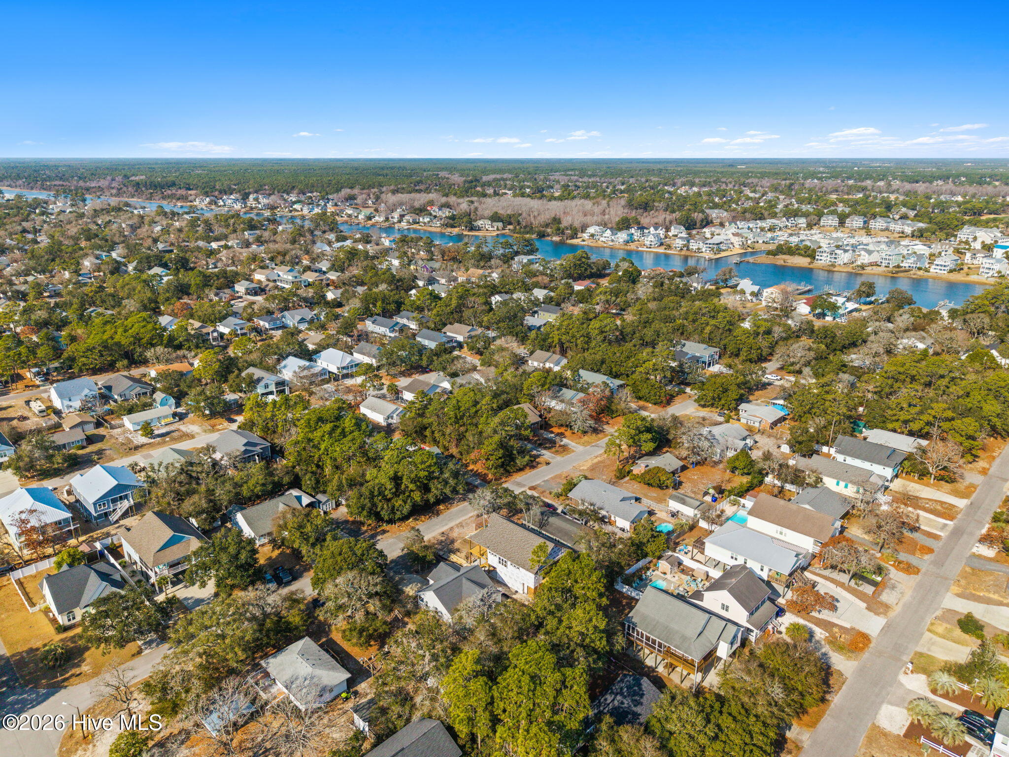 100548785 | Photo 54