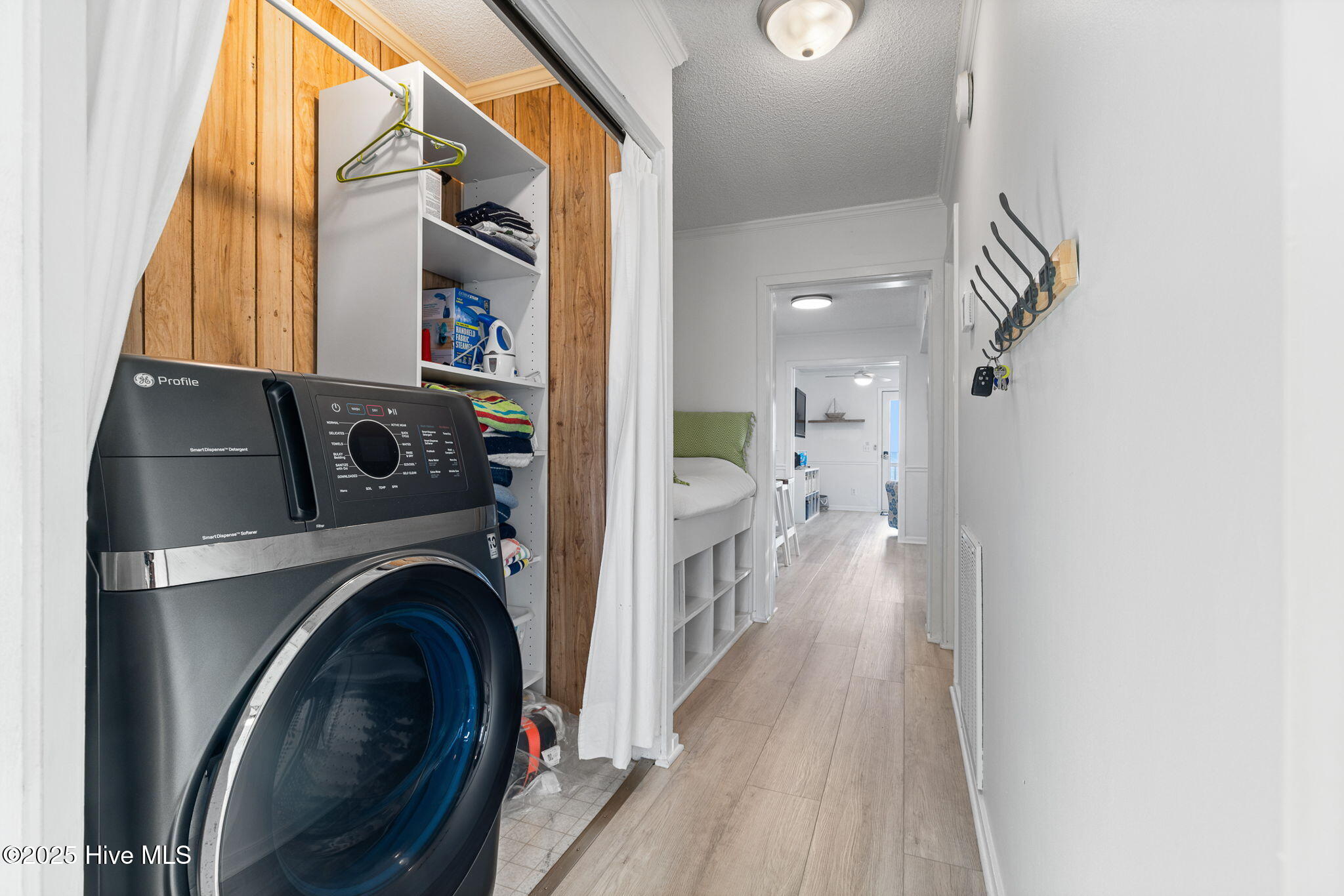 100540099 | Photo 20