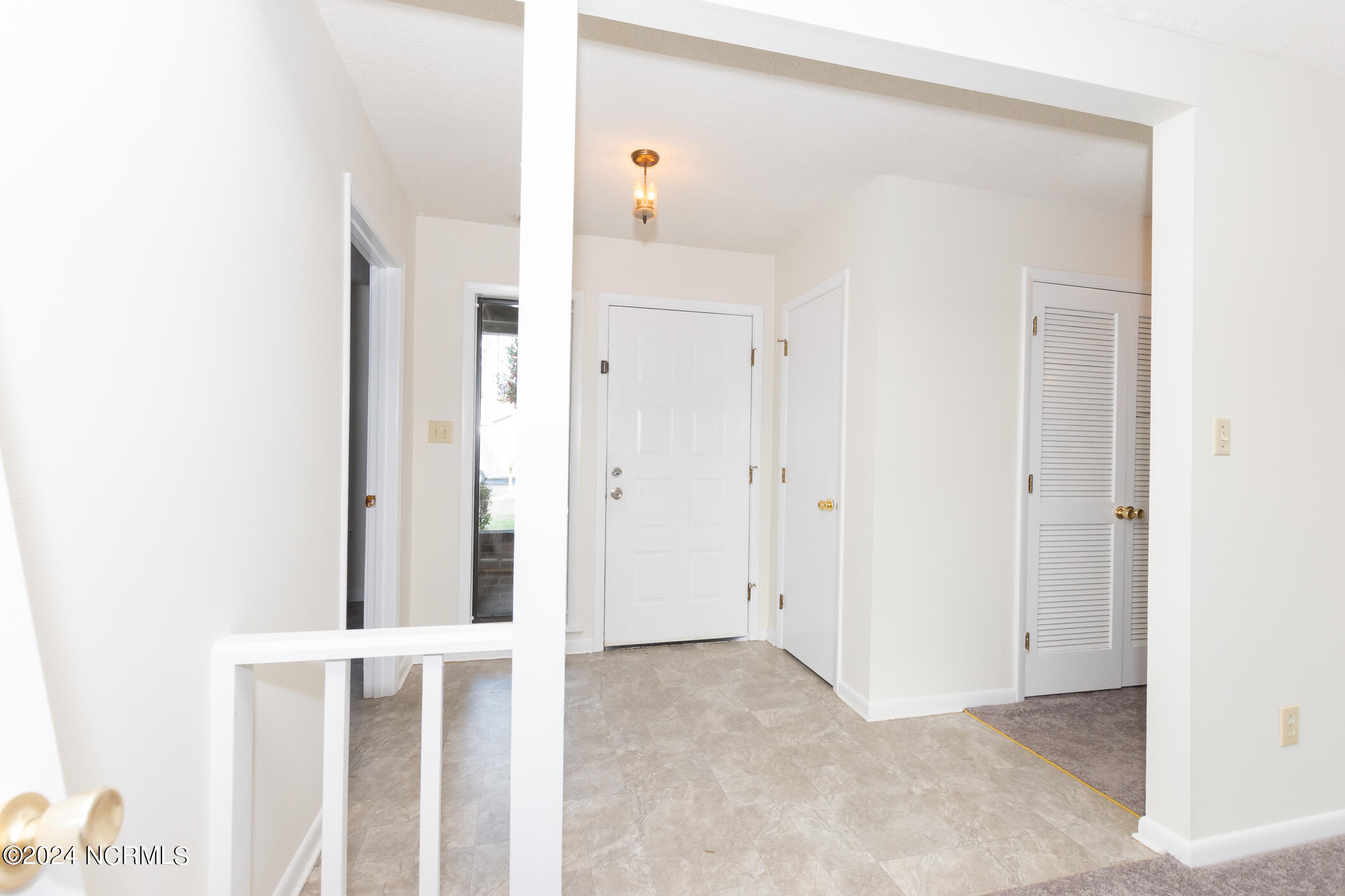 100528629 | Photo 12