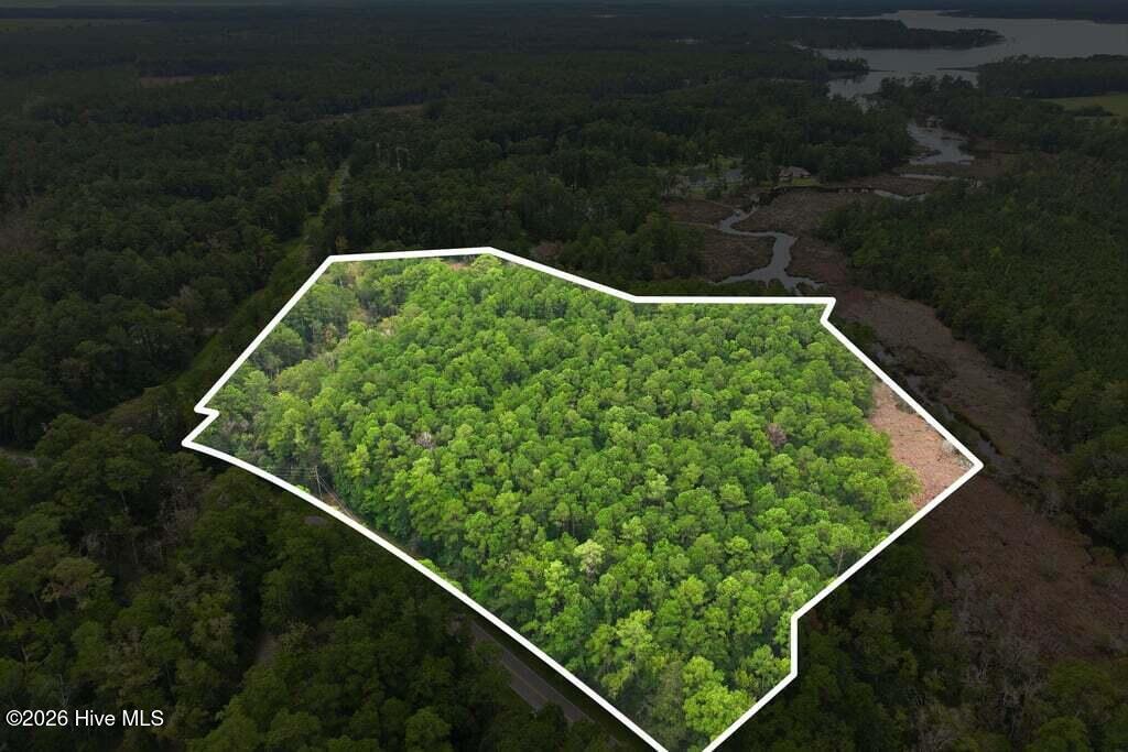 102 Cummins Creek Road,Beaufort