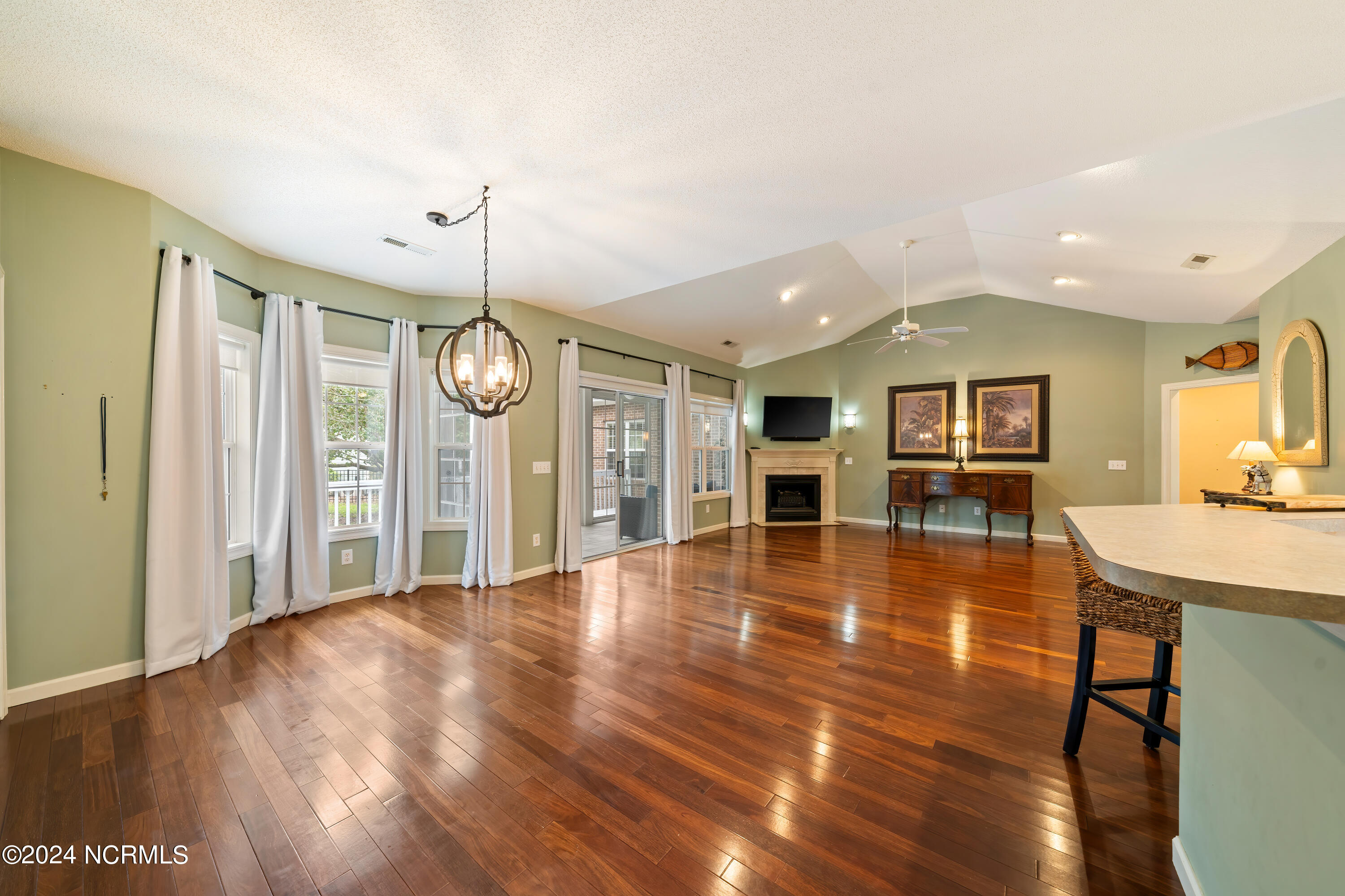 4144 Amblestone Way SE, Southport, NC 28461 – photo 11: 4144AmblestoneWay-26