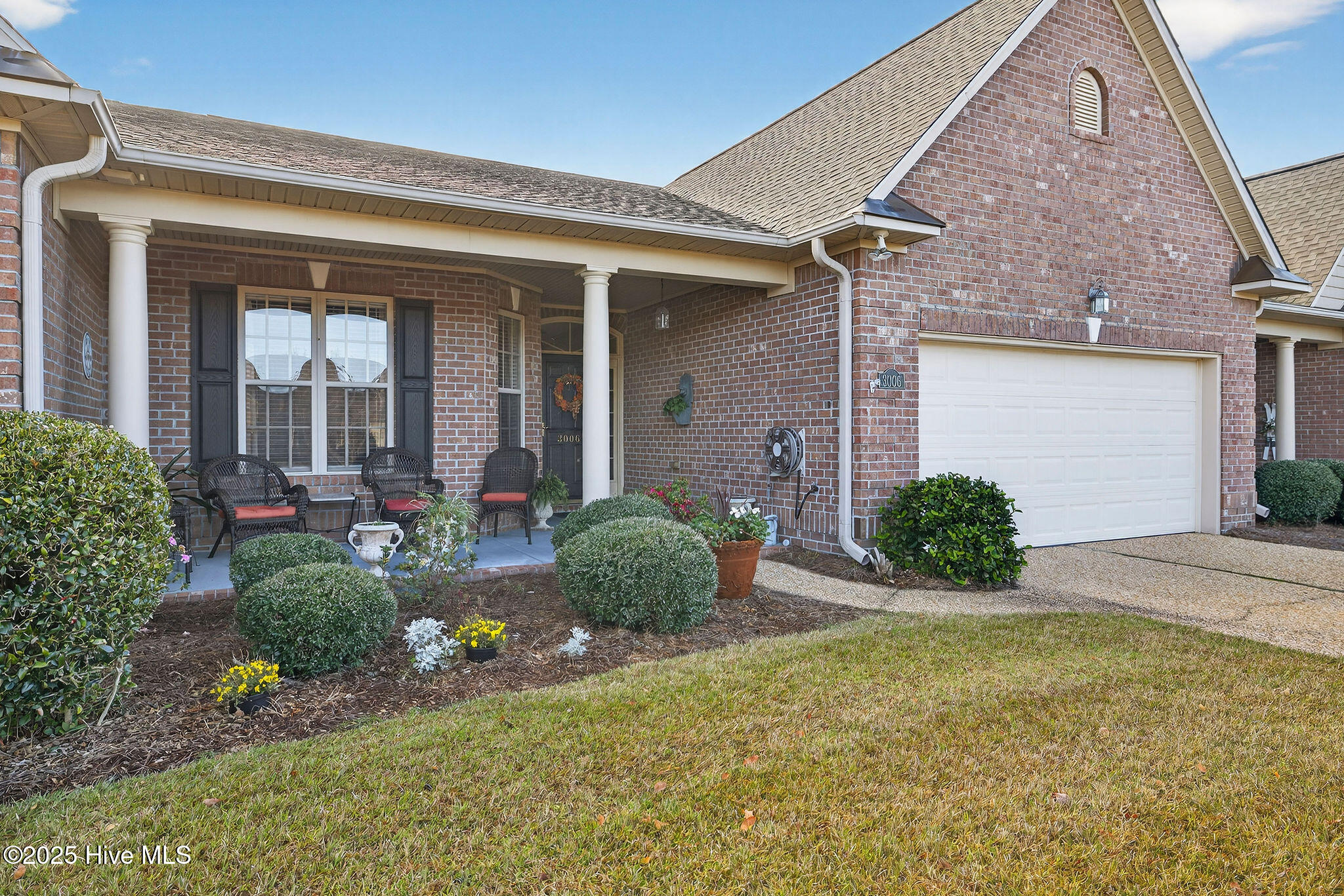 100544453 | Photo 34