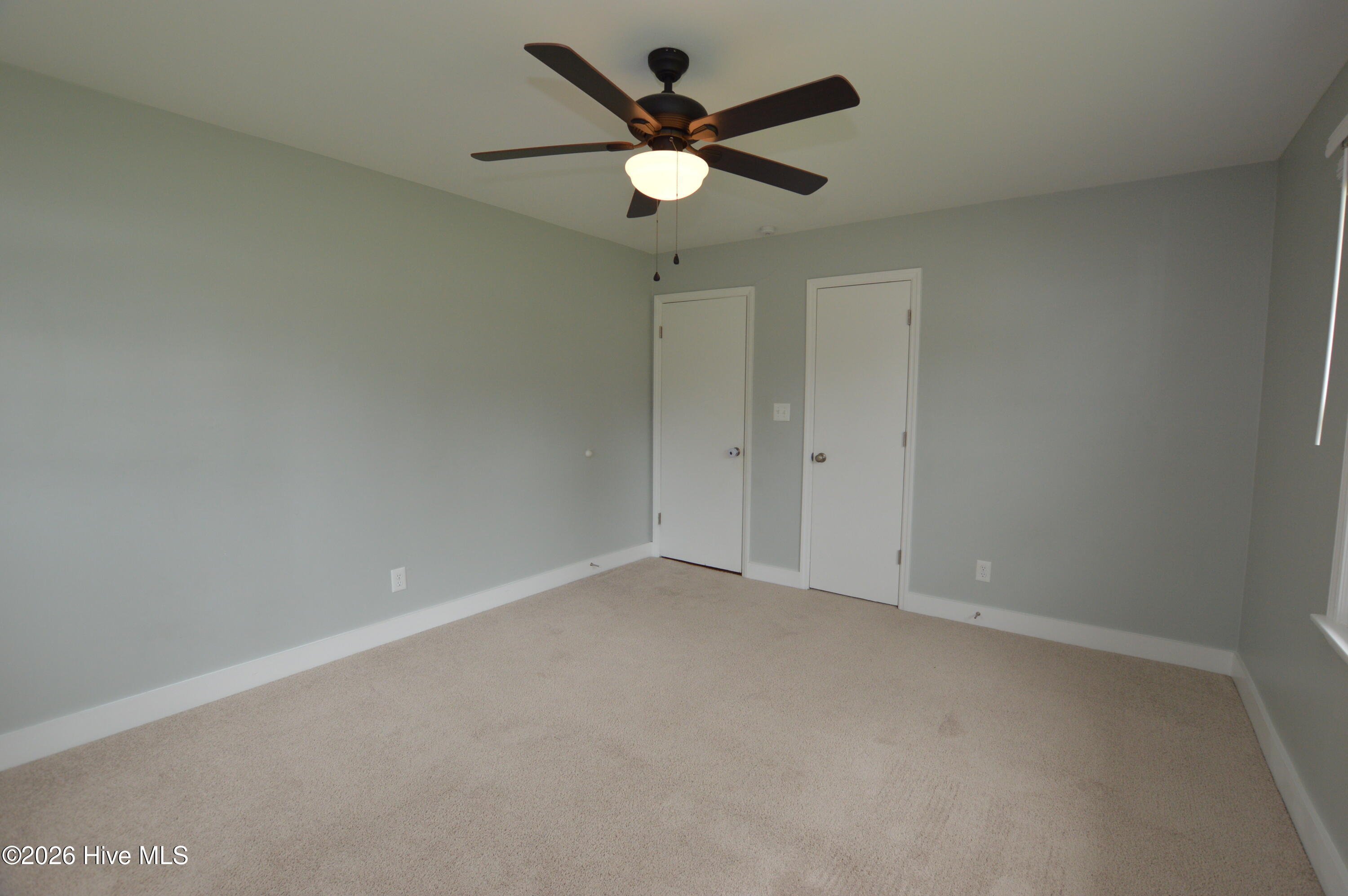 100564196 | Photo 14