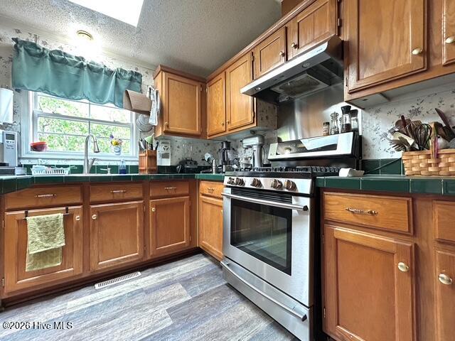 100566420 | Photo 34