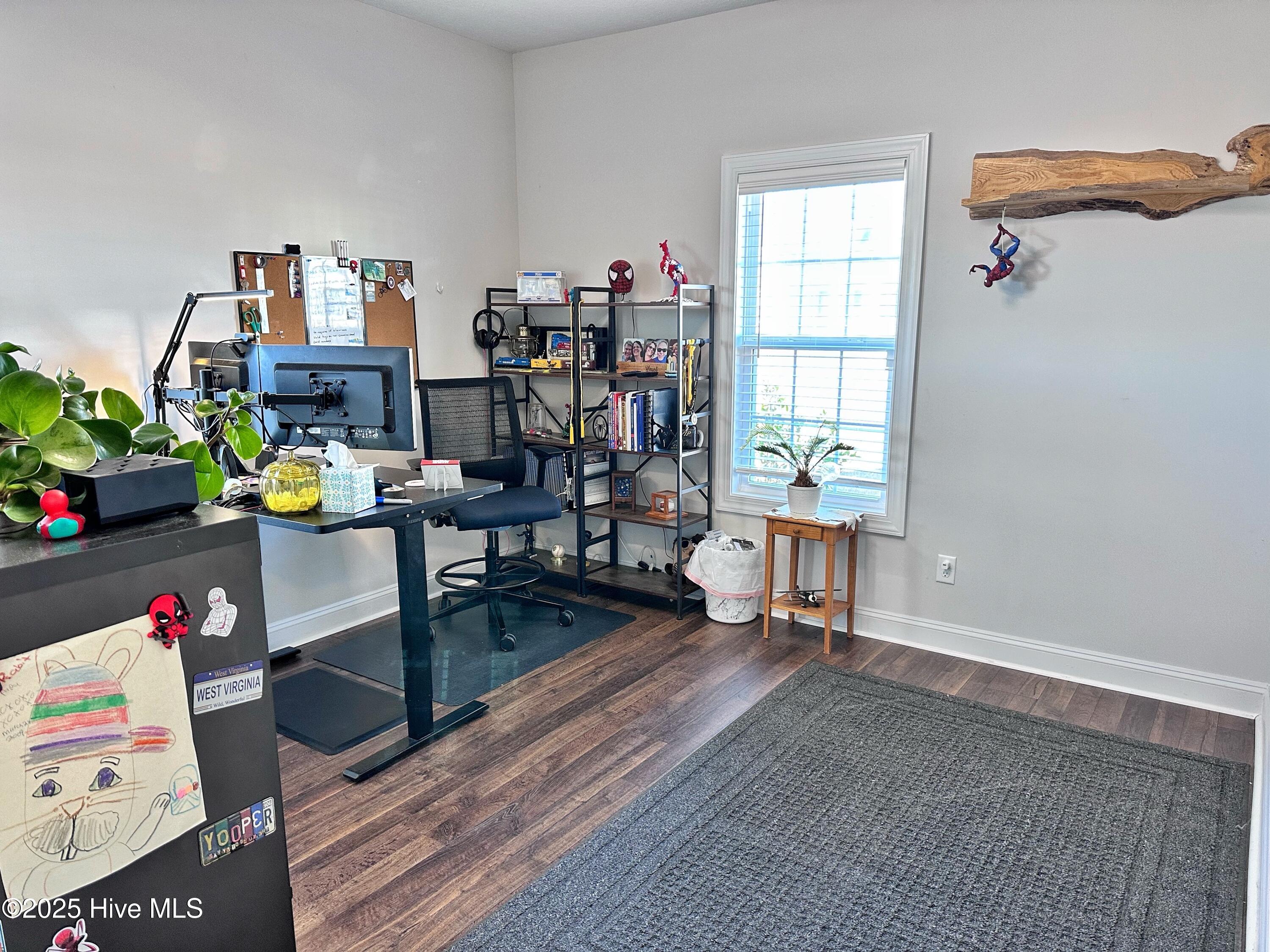 100540901 | Photo 23