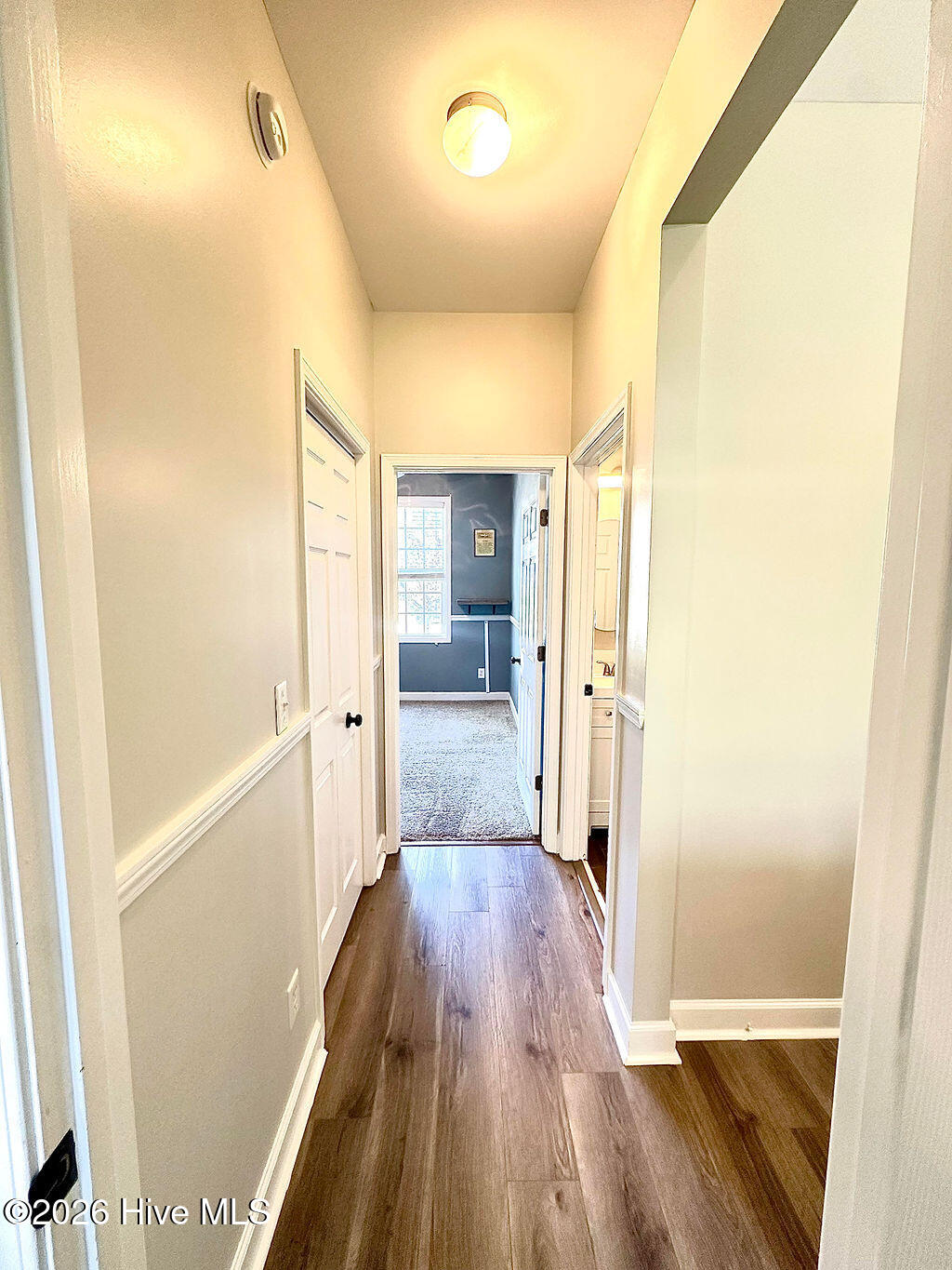 100565525 | Photo 24