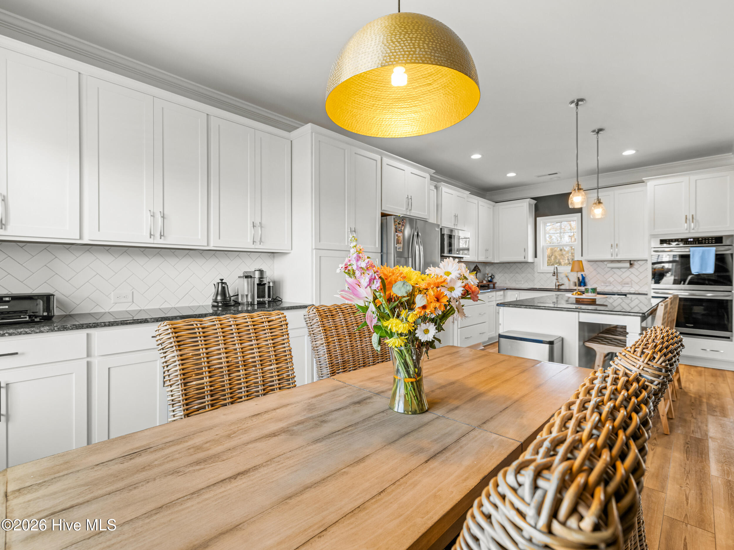 100559684 | Photo 21