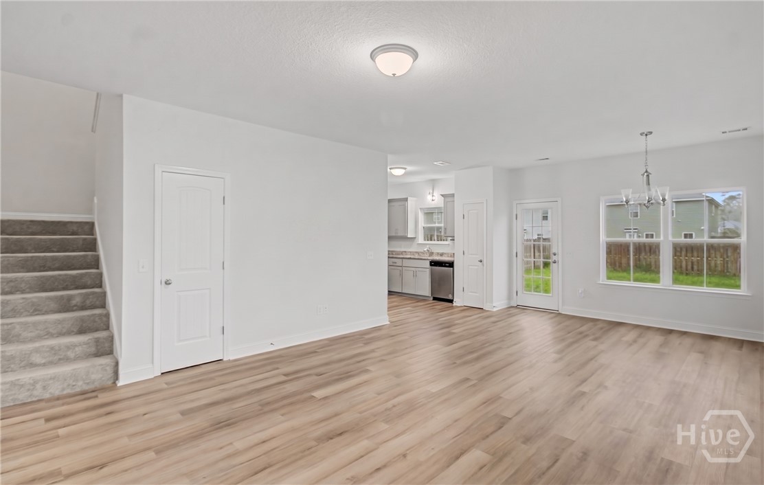 3rd image of 1246 Grayson Ave, Hinesville, GA 31313 | MLS# SA362332