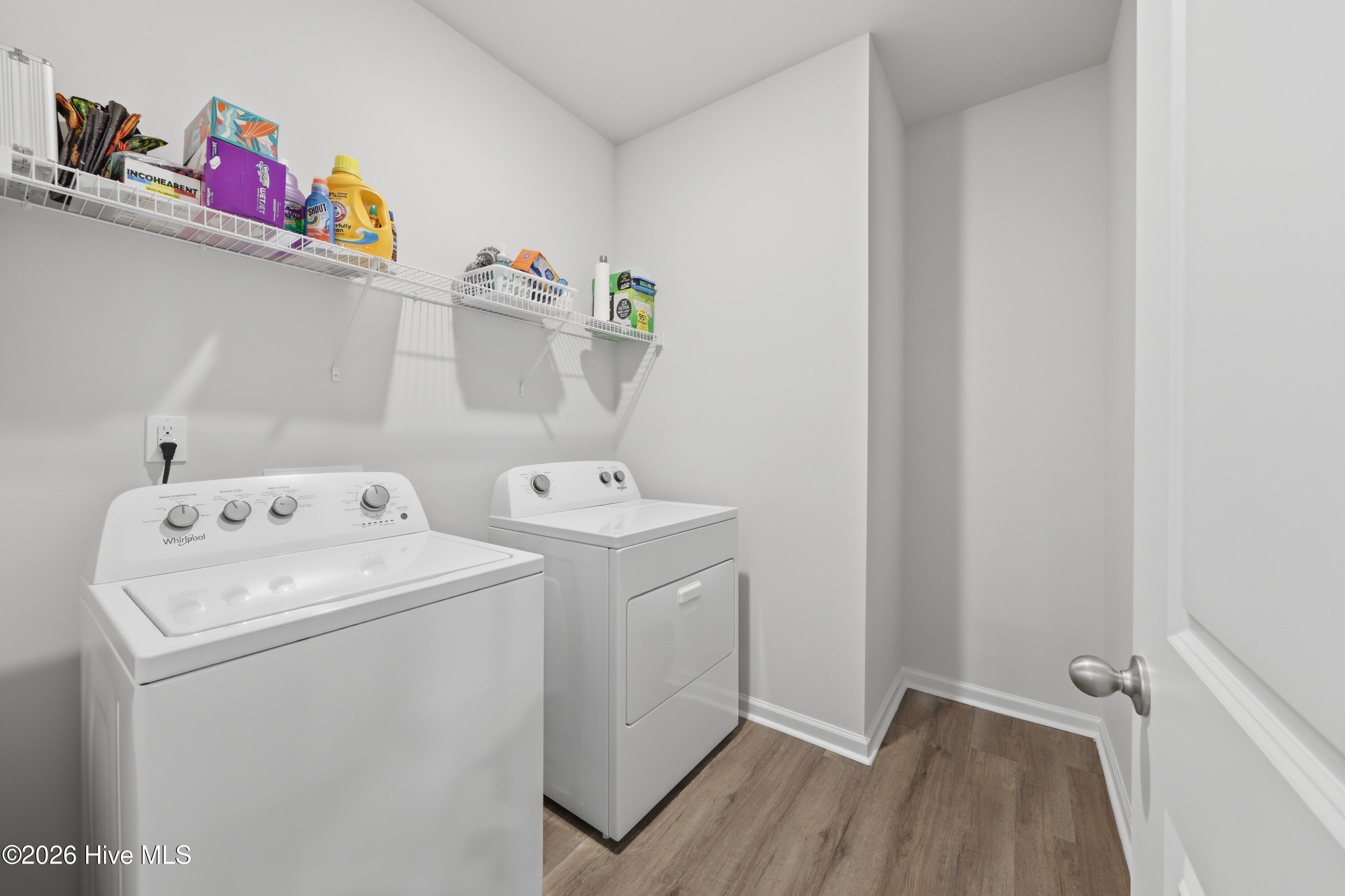 100564310 | Photo 20