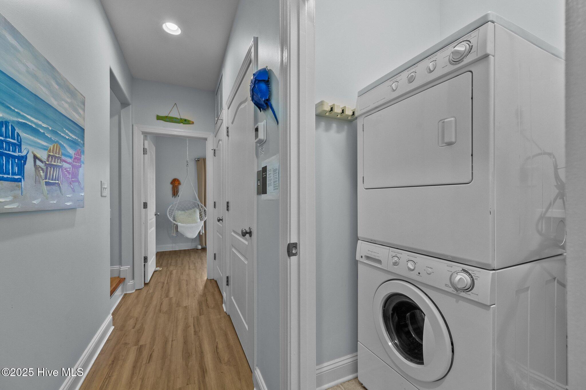 100531222 | Photo 17