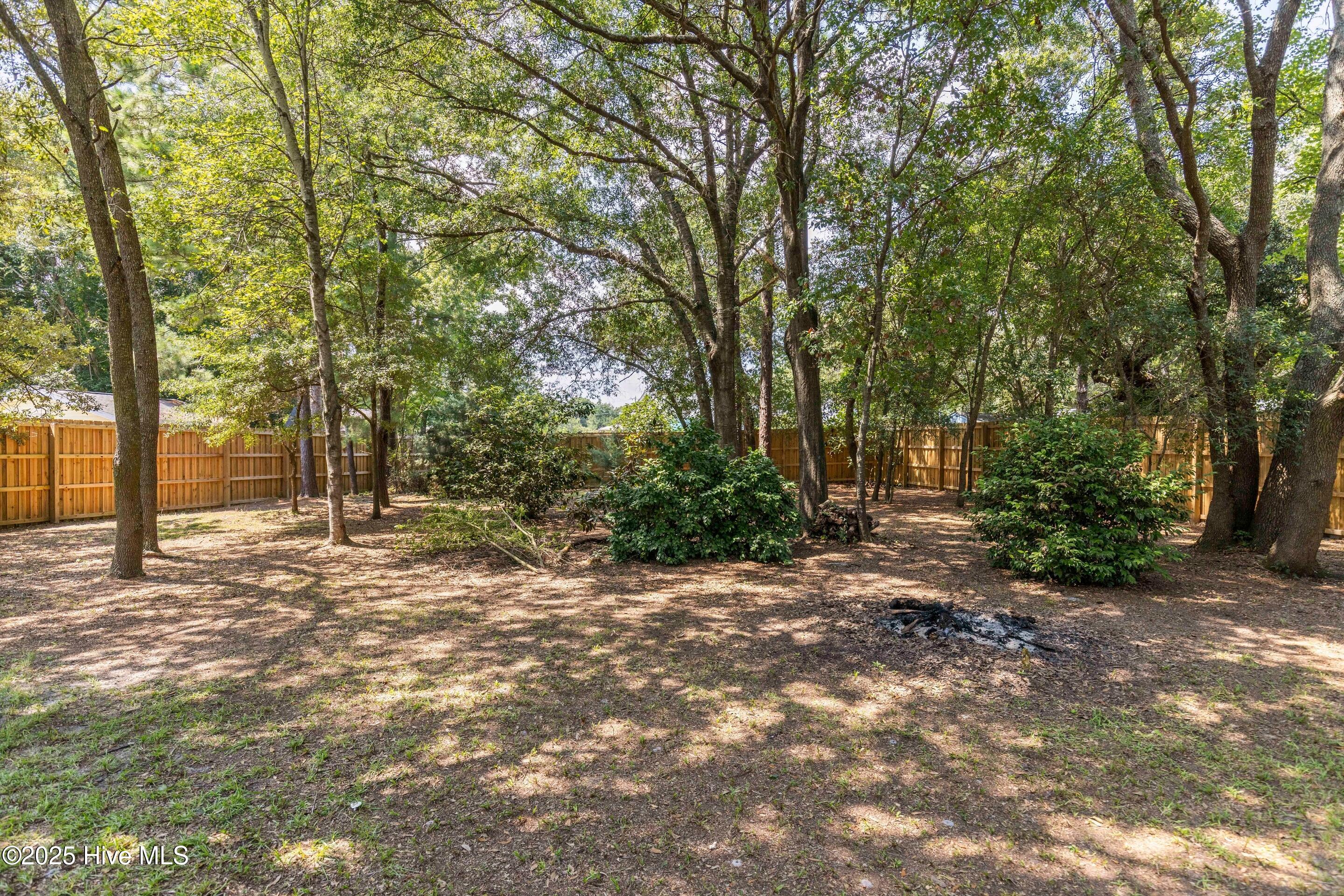 1302 Grove Point Road, Wilmington, NC 28409 – photo 14: mls-IMG_7708