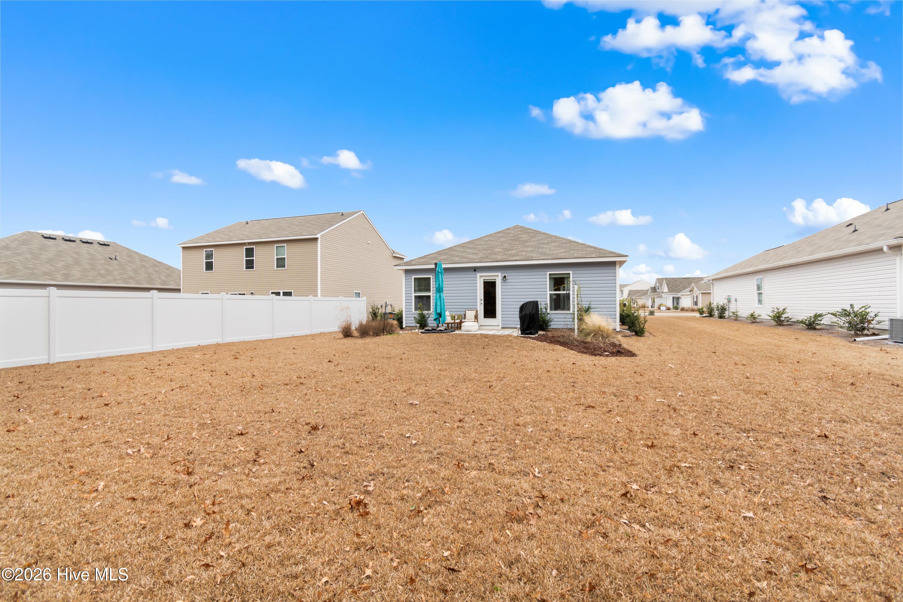 100549910 | Photo 29