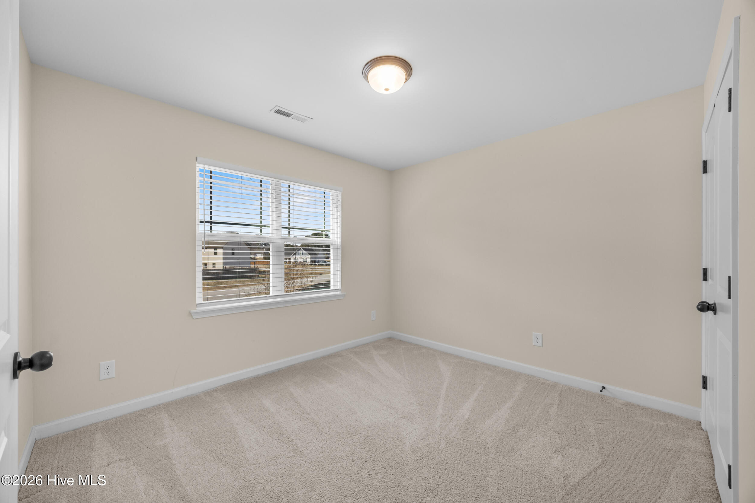 100553929 | Photo 31