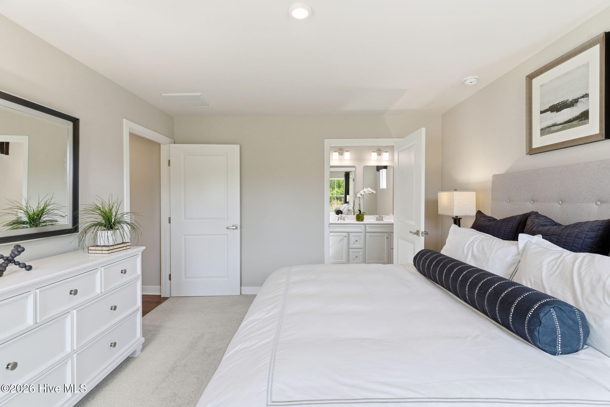 1123 Middle Crest Drive NE, Bolivia, NC, 28422