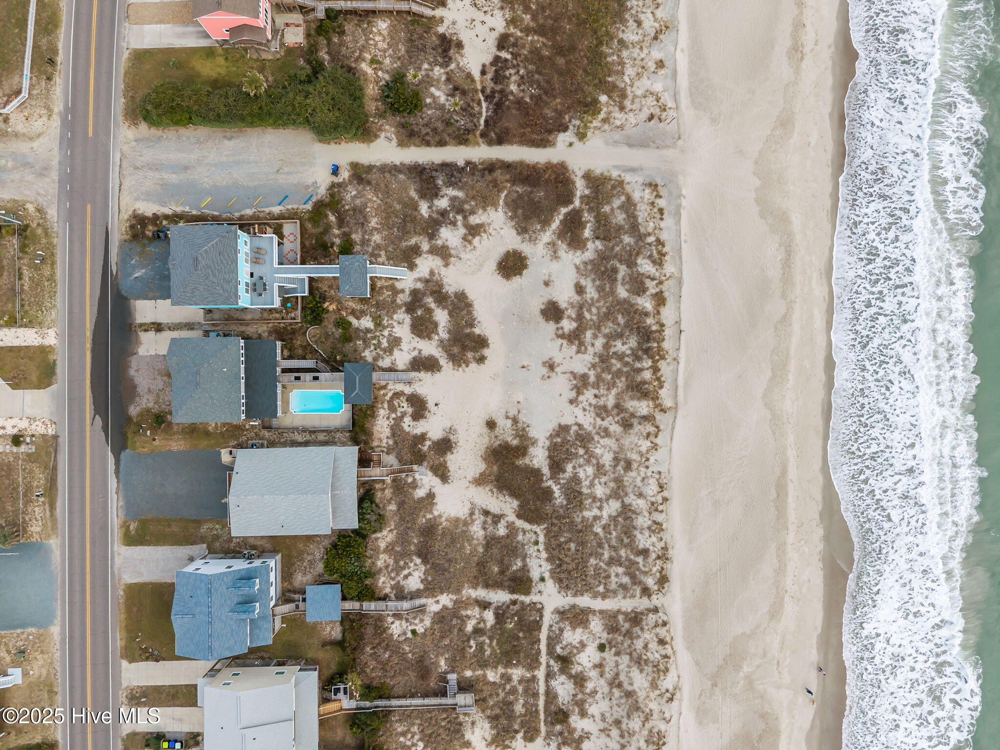 100544258 | Photo 45