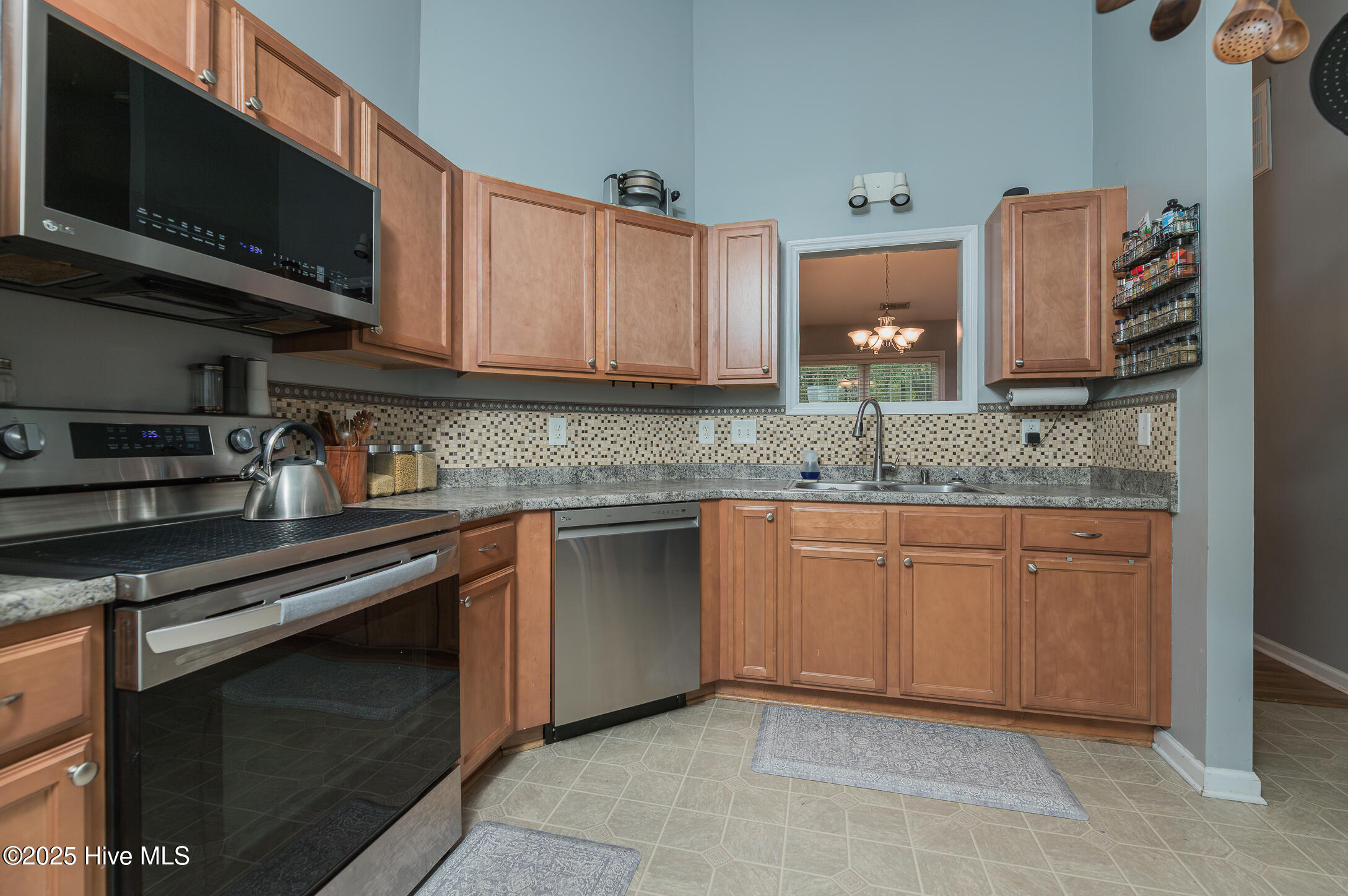 100538539 | Photo 20