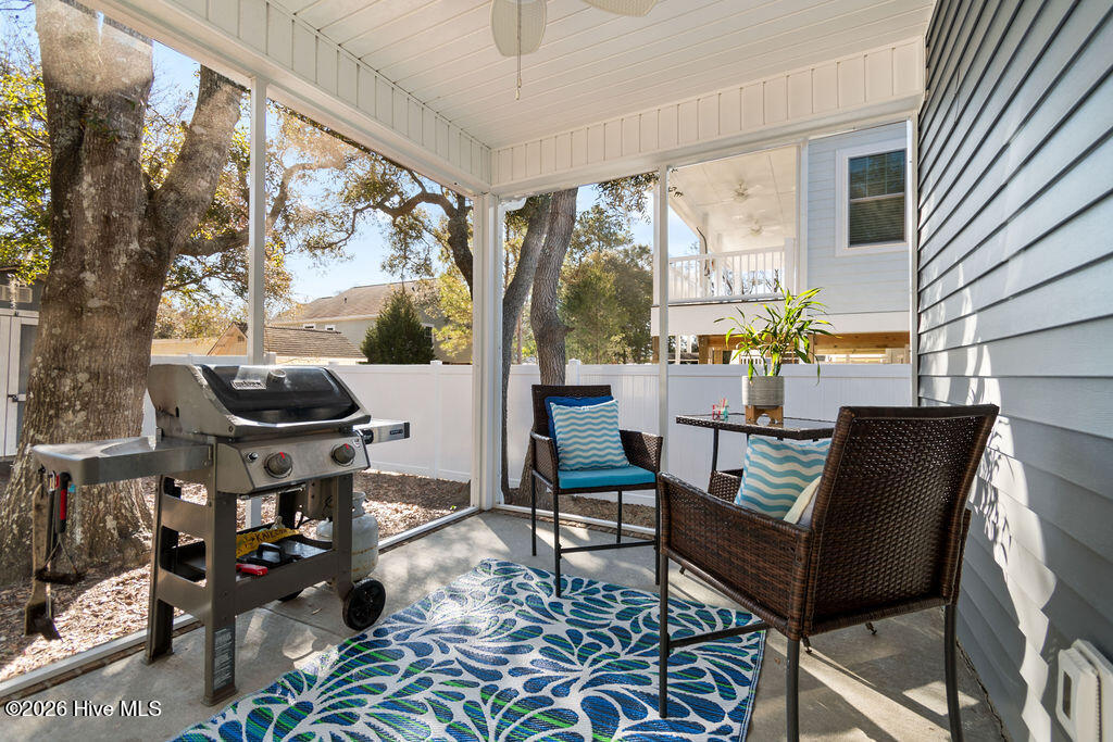 100552706 | Photo 21