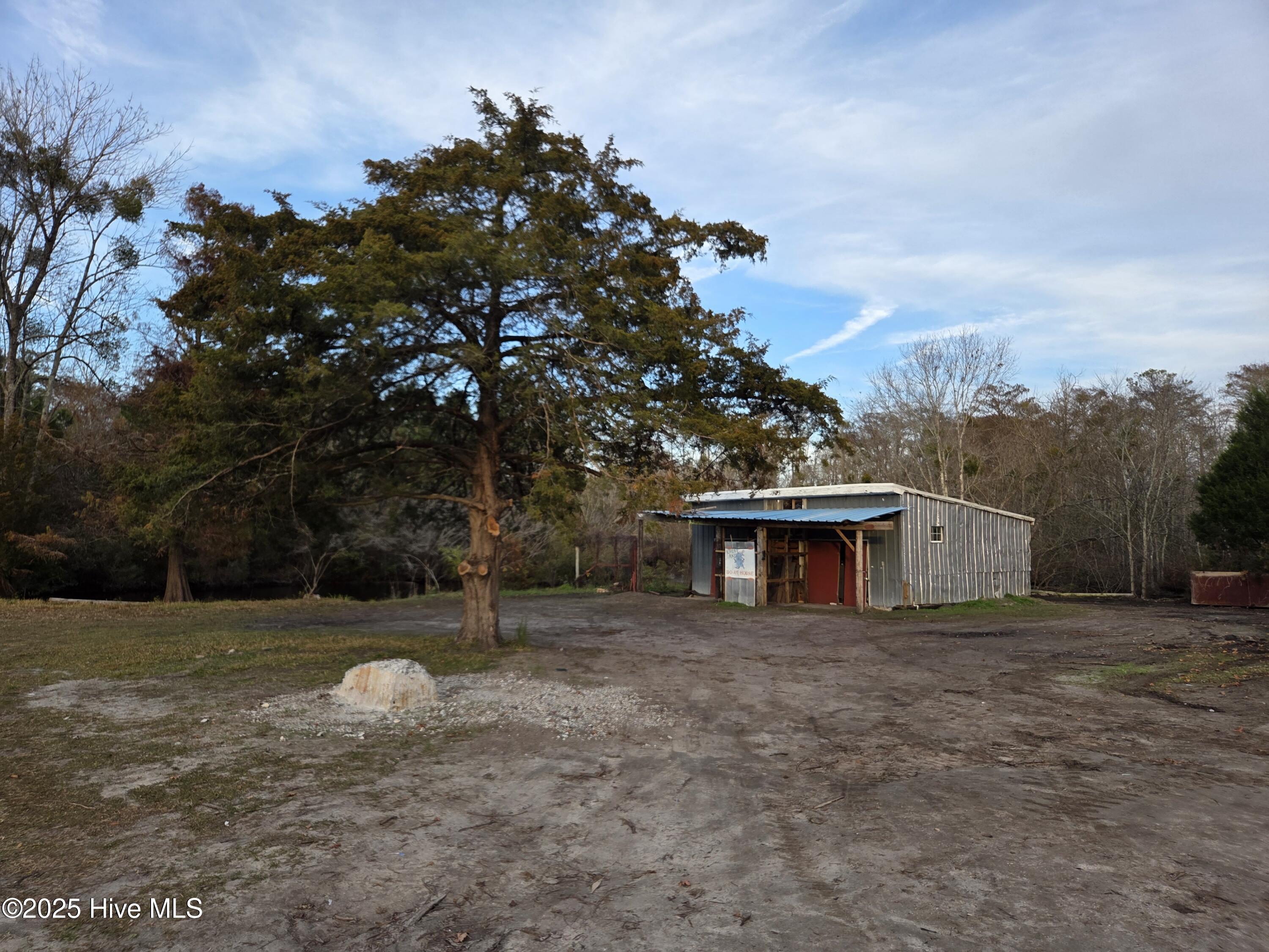 323 E Chatham Street, Newport, NC, 28570