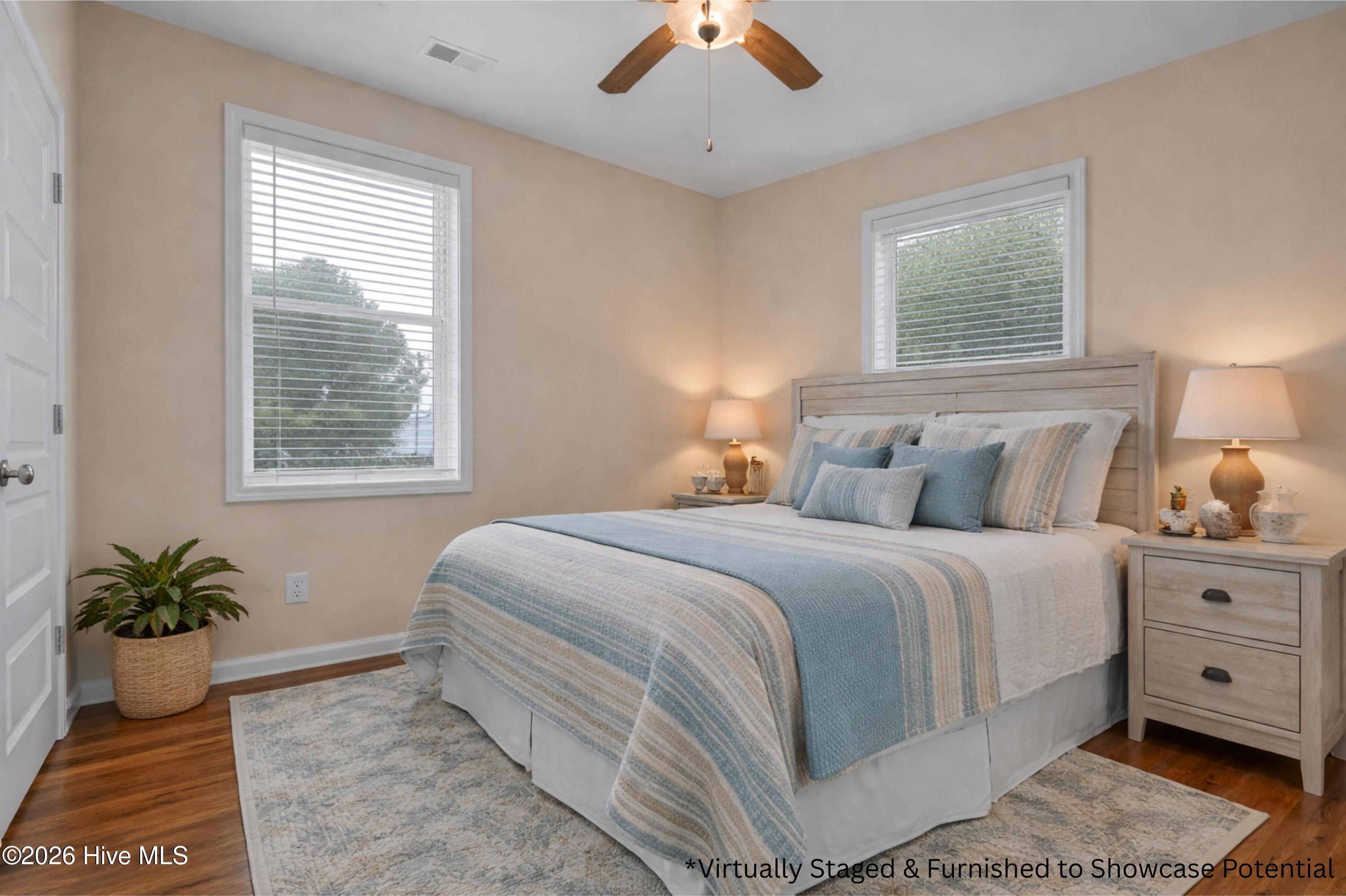 100563566 | Photo 27