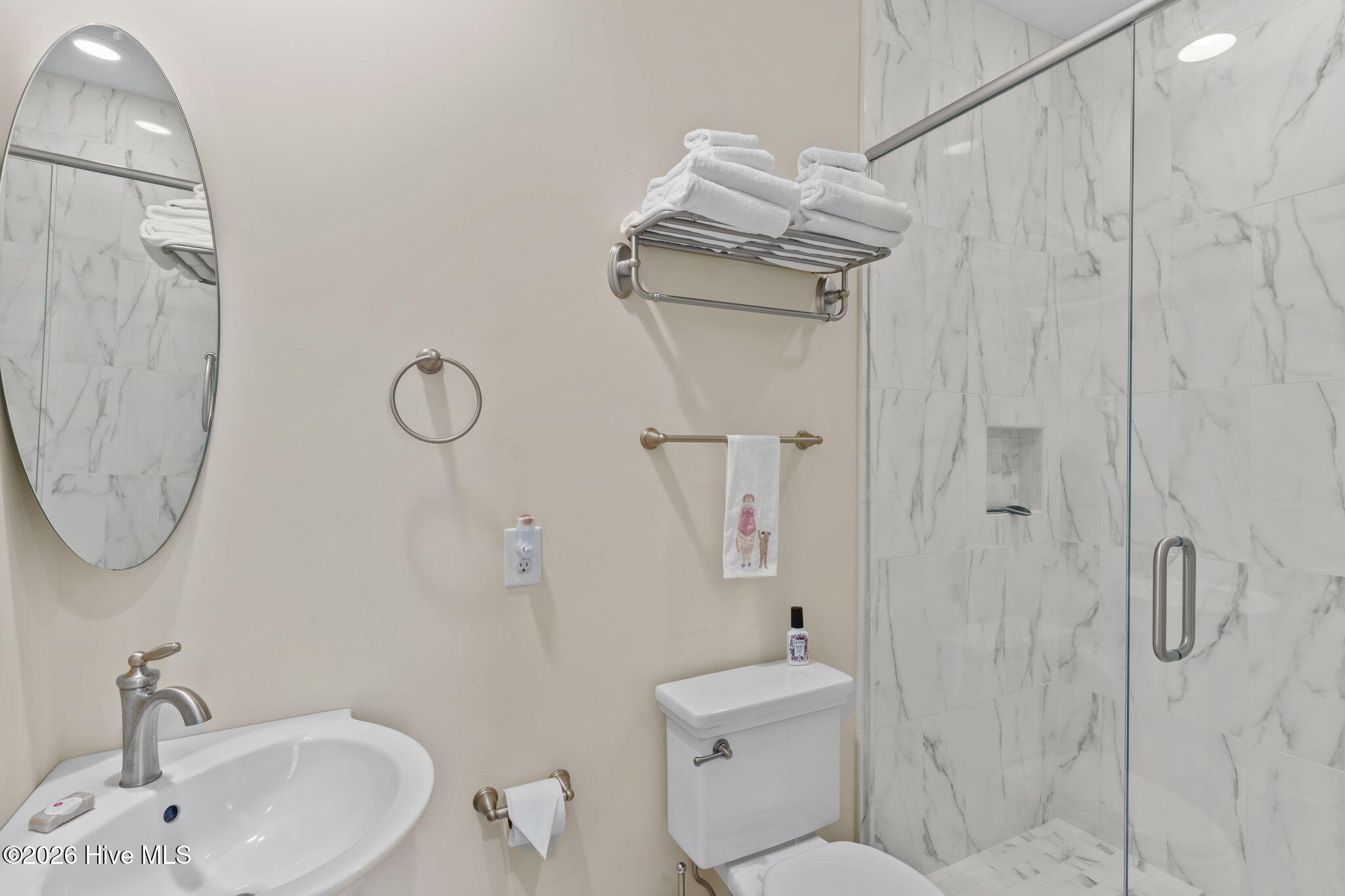 100555119 | Photo 27