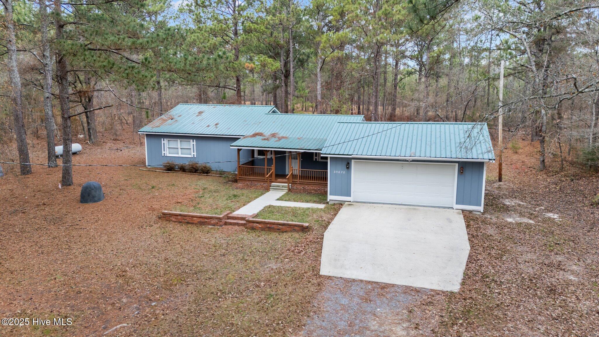 Homes for sale in Wagram, NC | 30628 Hillcreek Rd, Wagram, NC 28396 | MLS# 100531371