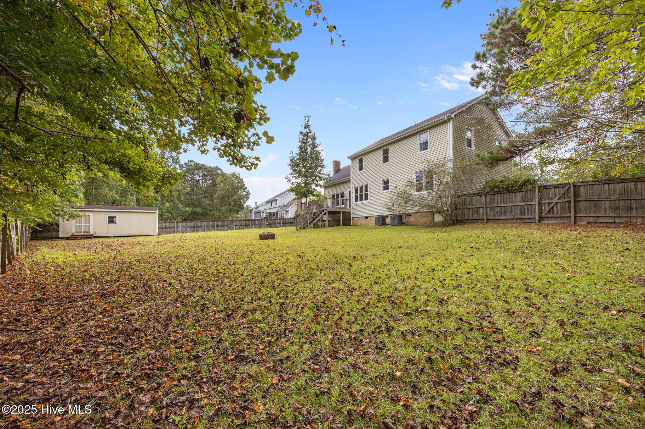 100534053 | Photo 48