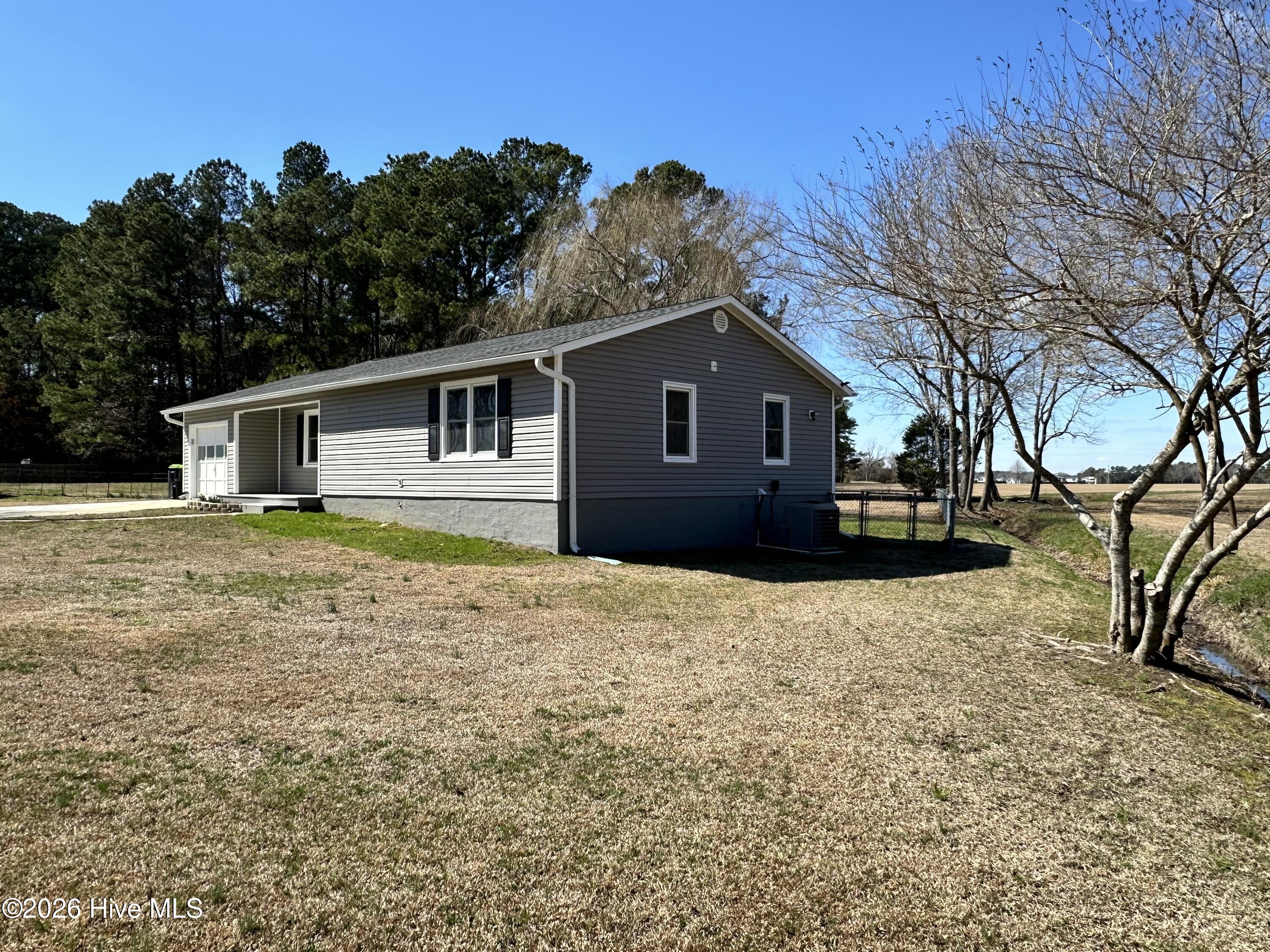 100556909 | Photo 26