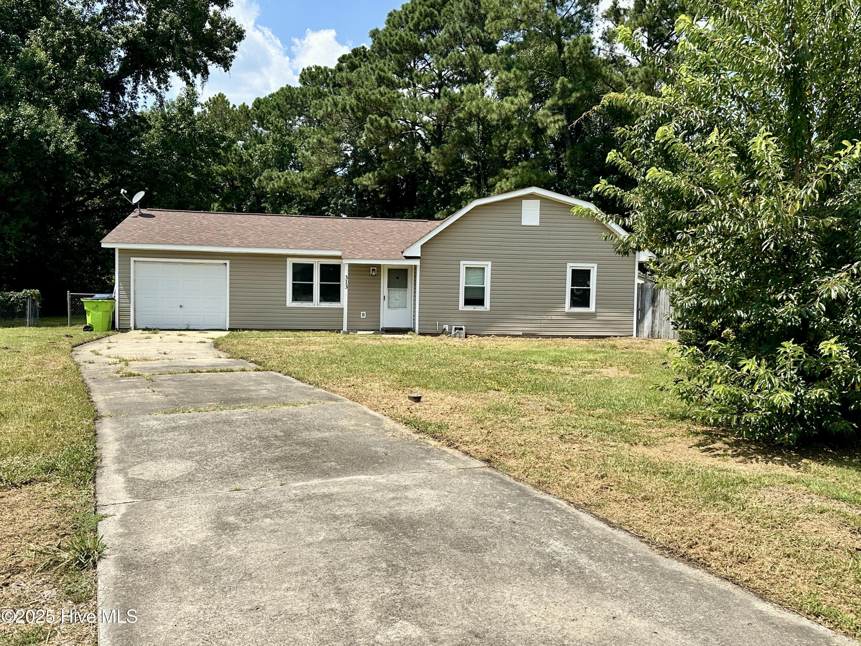 Homes for sale in Havelock, NC | 313 Deacon Ct, Havelock, NC 28532 | MLS# 100525747