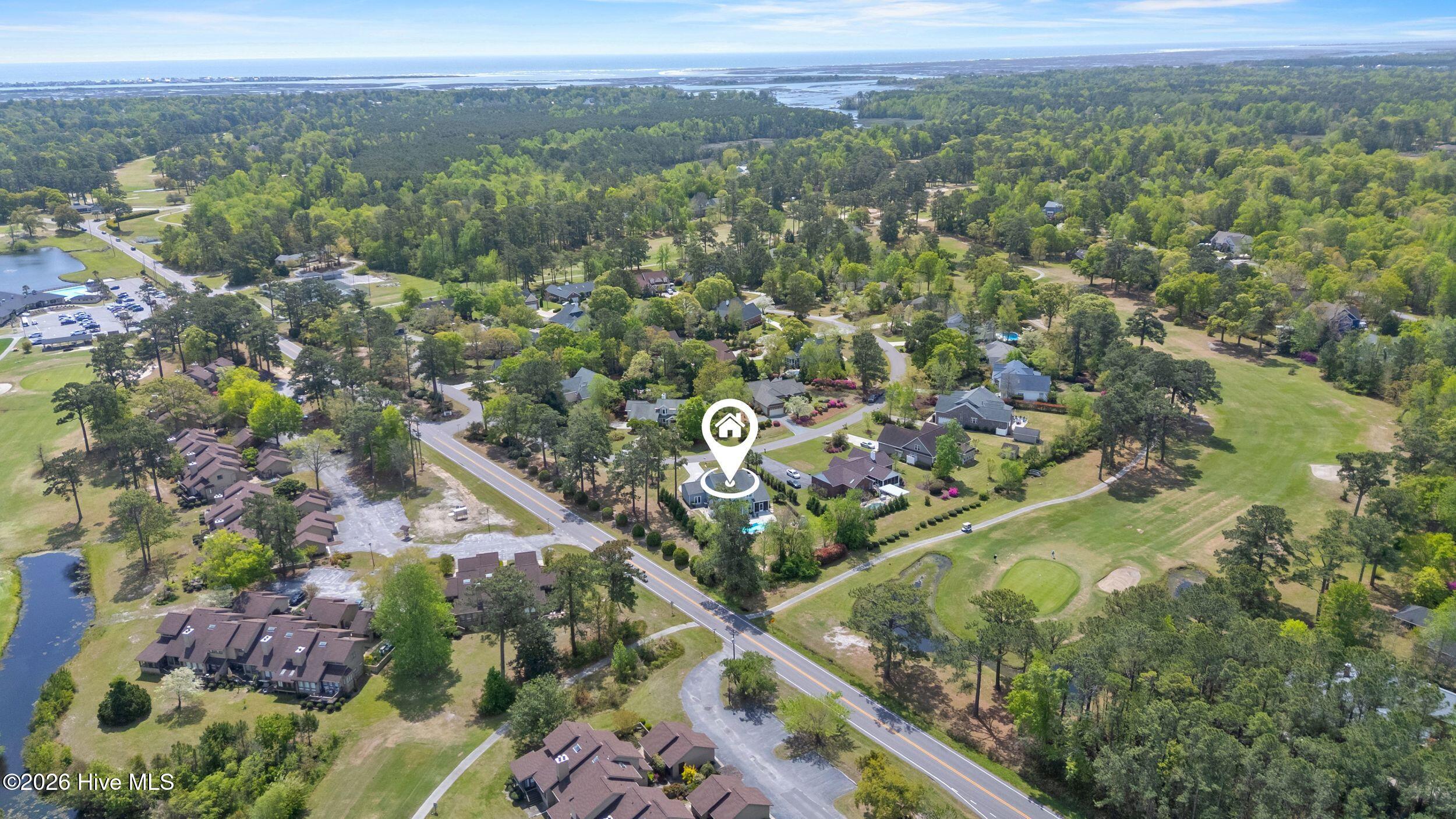 100565893 | Photo 50