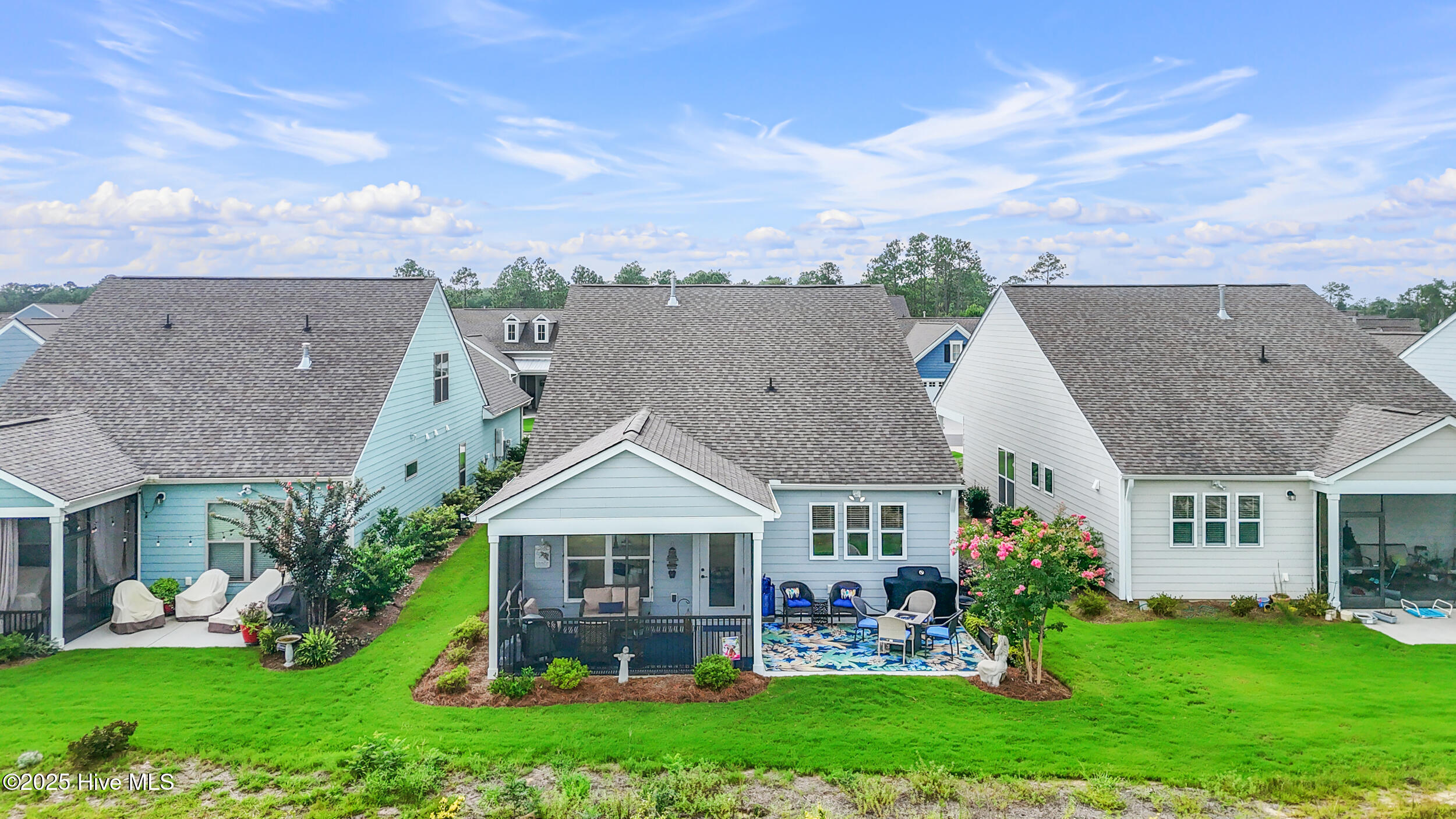 100525242 | Photo 54