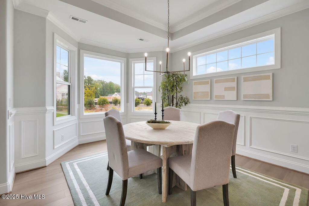 100496816 | Photo 26