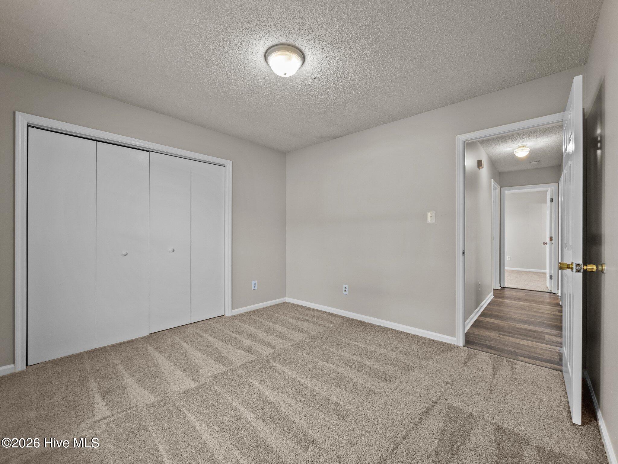 100563808 | Photo 17