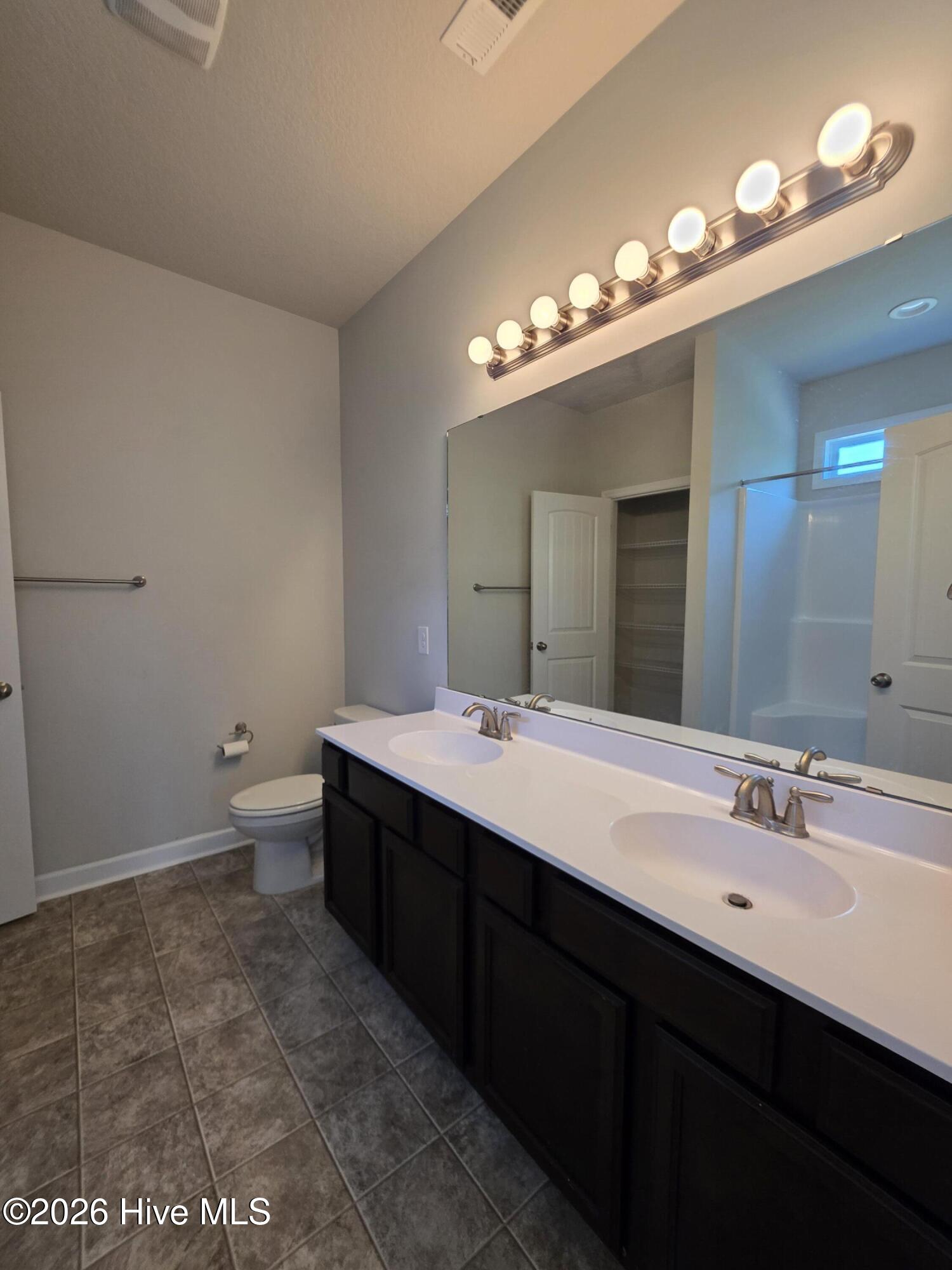 100560644 | Photo 10