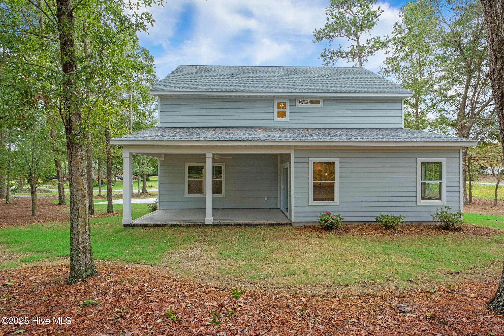 100524304 | Photo 36