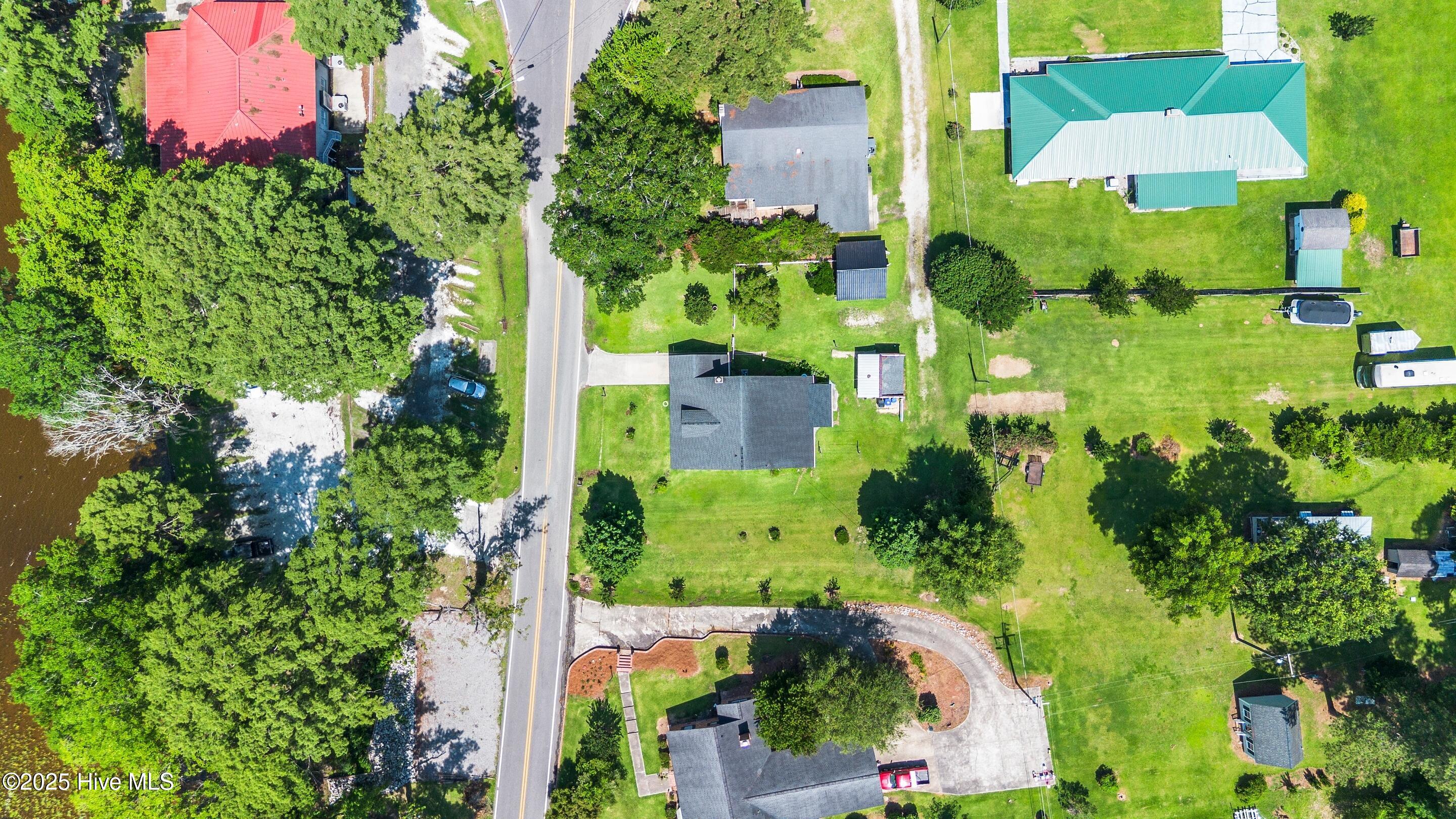 100510078 | Photo 51