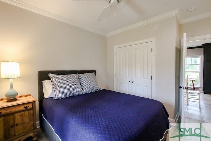 All Linens furnished