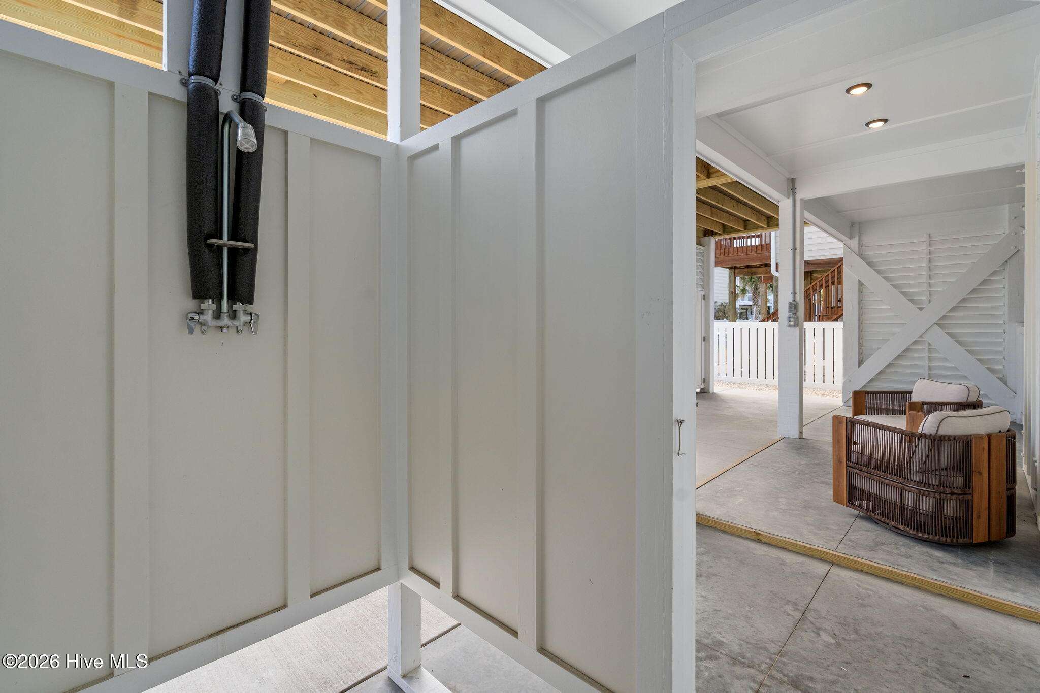 100554588 | Photo 45