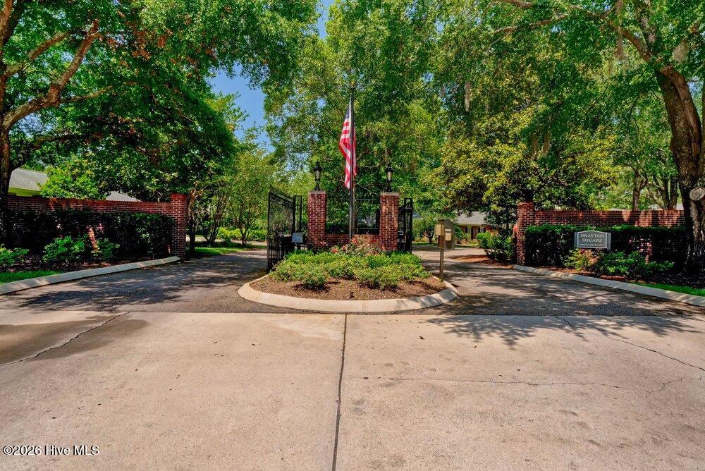 100561548 | Photo 32